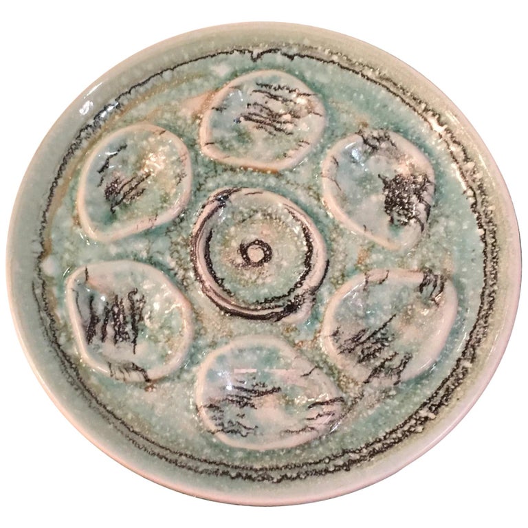 Vintage French Oyster Plates For Sale at 1stDibs