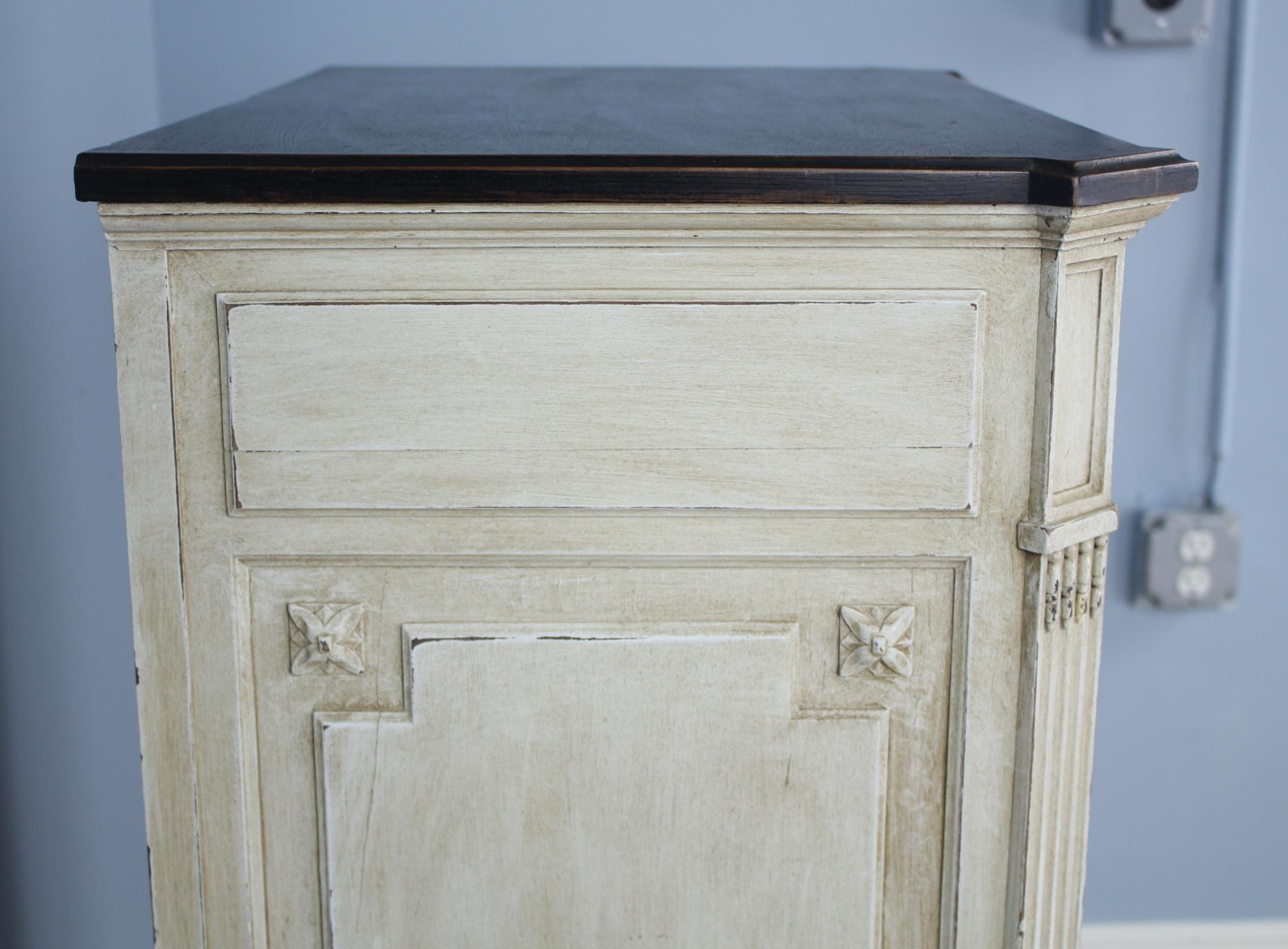Early 20th Century Vintage French Painted Semanier