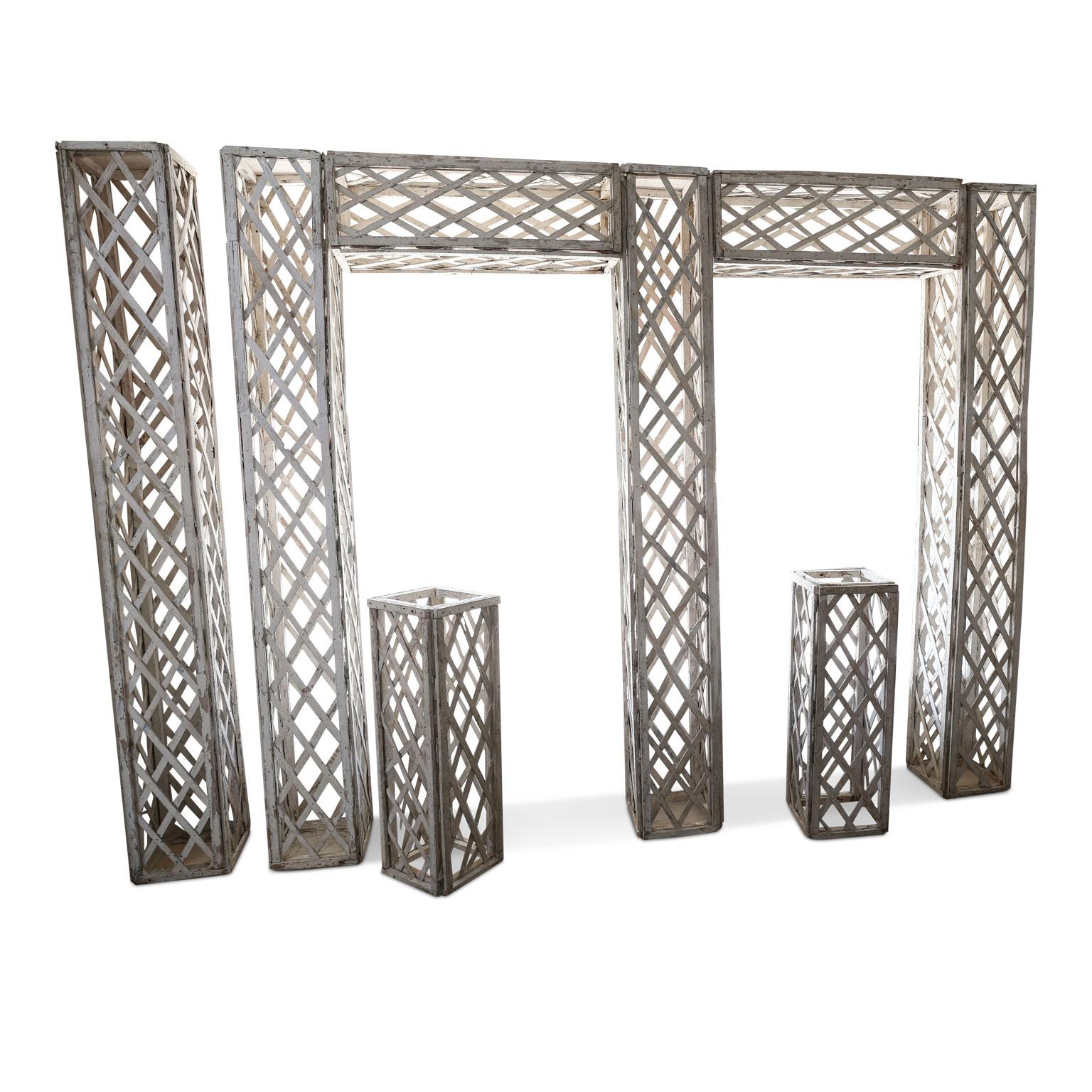 Vintage French White Painted Trellis For Sale 11