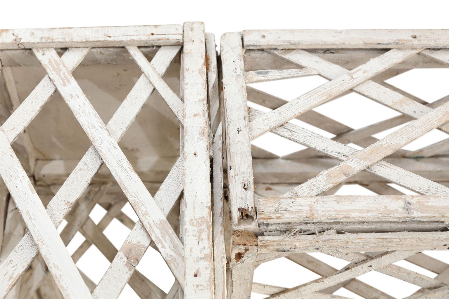 Mid-20th Century Vintage French White Painted Trellis
