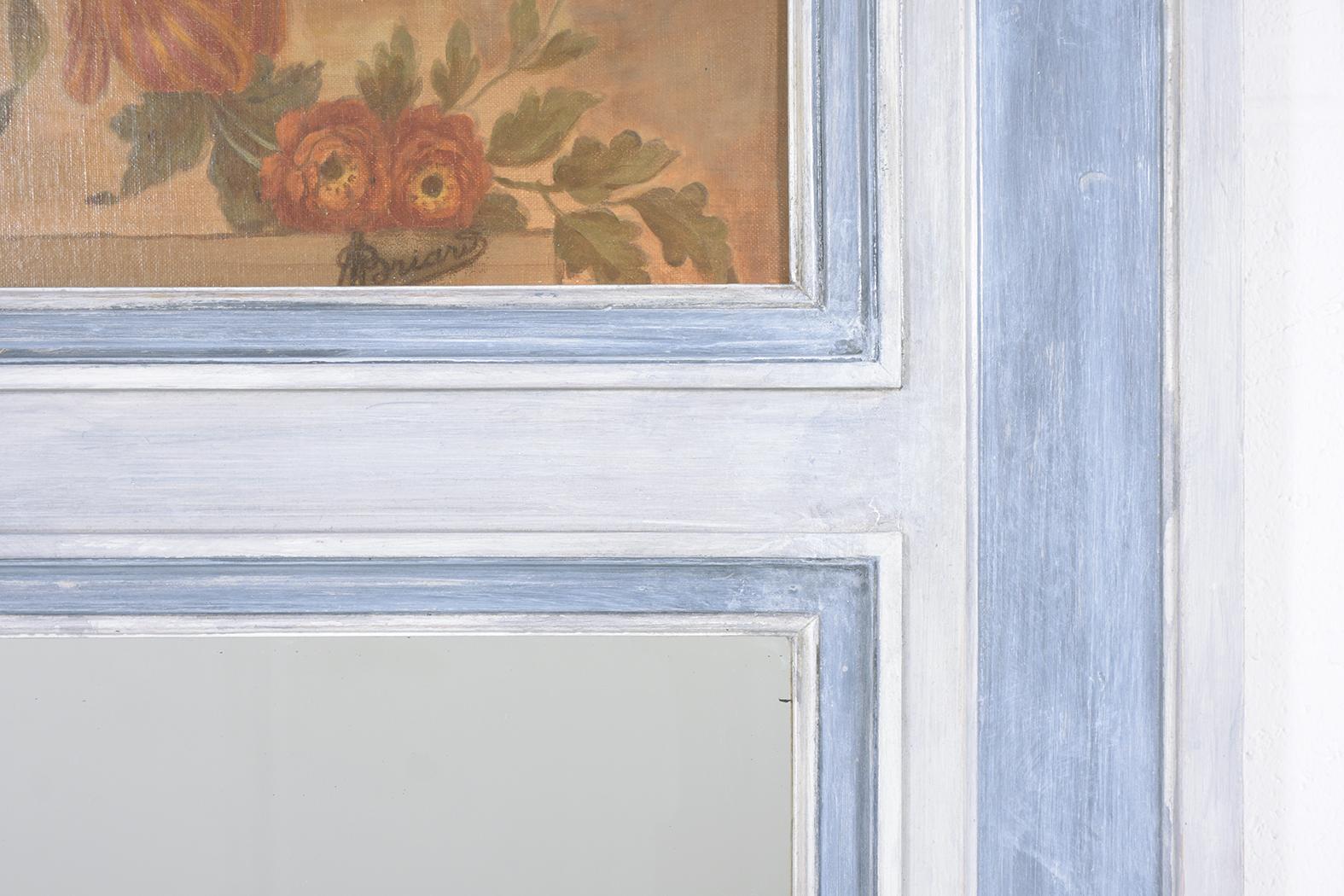 Milieu du XXe siècle Miroir Trumeau restauré des années 1950 avec peinture florale - Elegance Vintage en vente