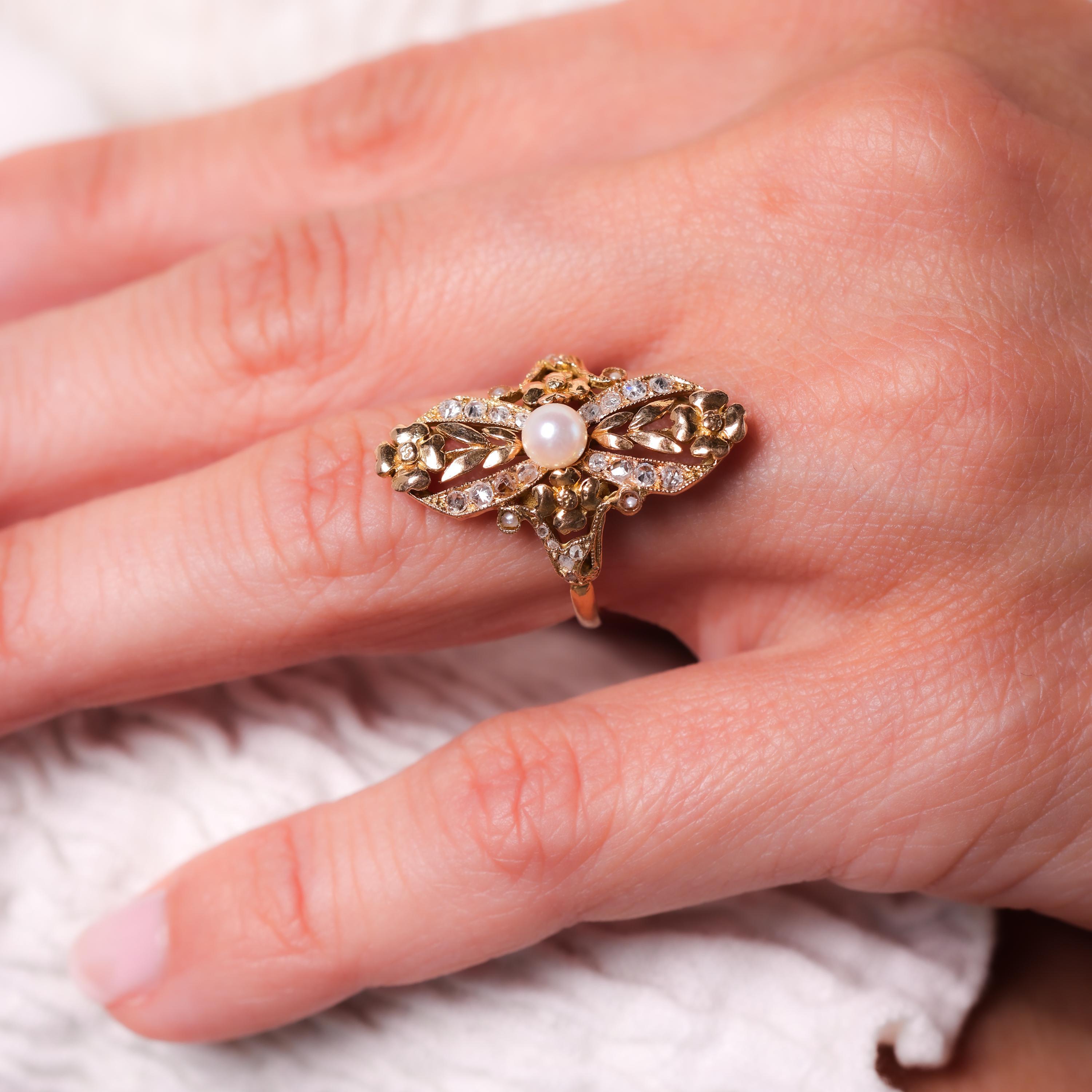 Vintage French Pearl Diamond 18K Yellow Gold Cocktail Ring In Excellent Condition In Beverly Hills, CA