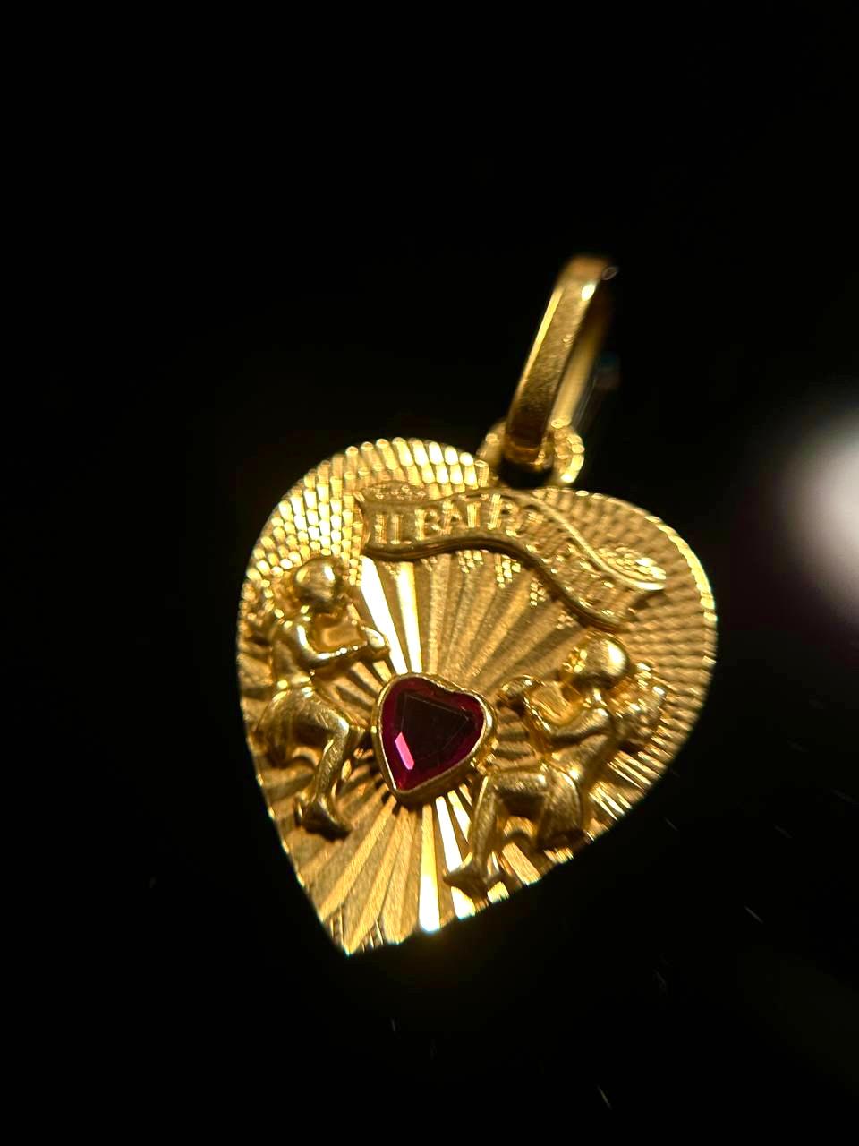 Women's or Men's Vintage French Pendant Angels Ruby Heart Il Bat Pour Toi 18k Yellow Gold