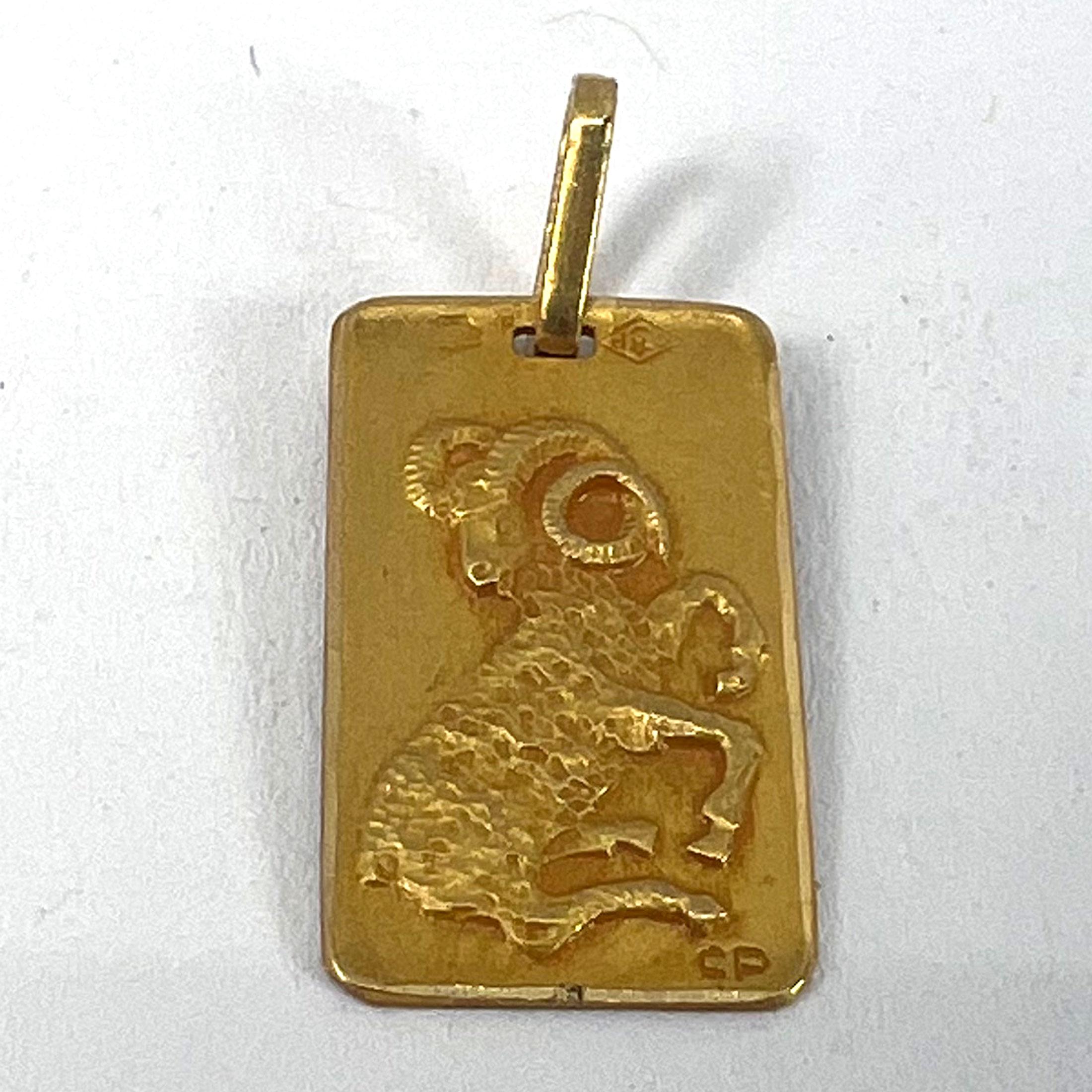 Ciondolo Medaglia d'epoca francese Perroud Ares Zodiac in oro giallo 18 carati in vendita 8