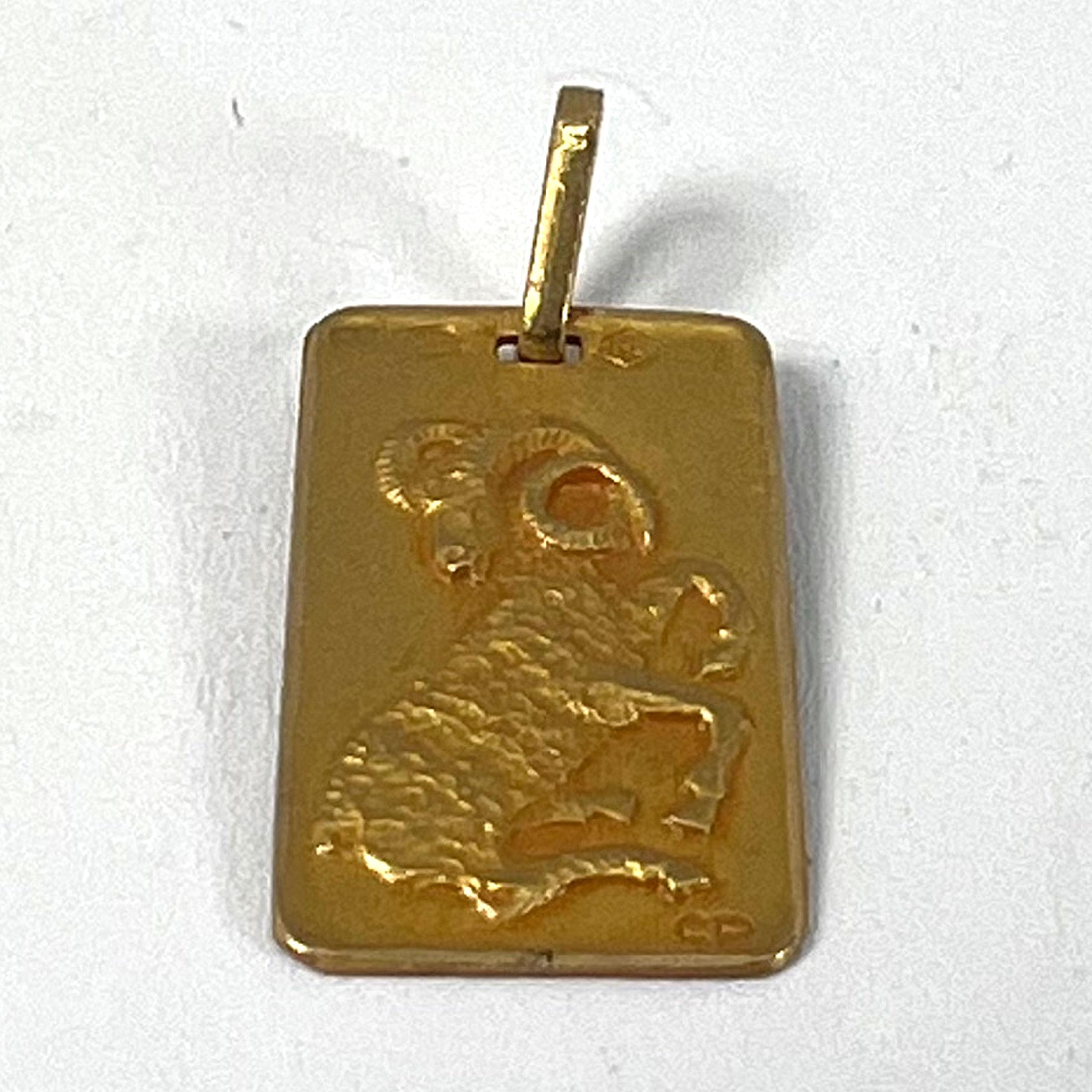 Ciondolo Medaglia d'epoca francese Perroud Ares Zodiac in oro giallo 18 carati in vendita 9