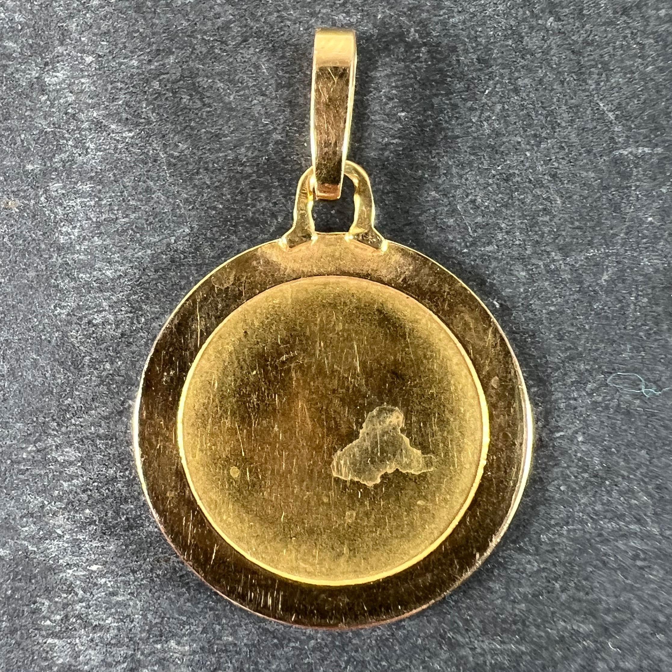 Ciondolo Medaglia d'epoca francese Perroud Gemini Zodiac in oro giallo 18 carati In condizioni buone in vendita a London, GB