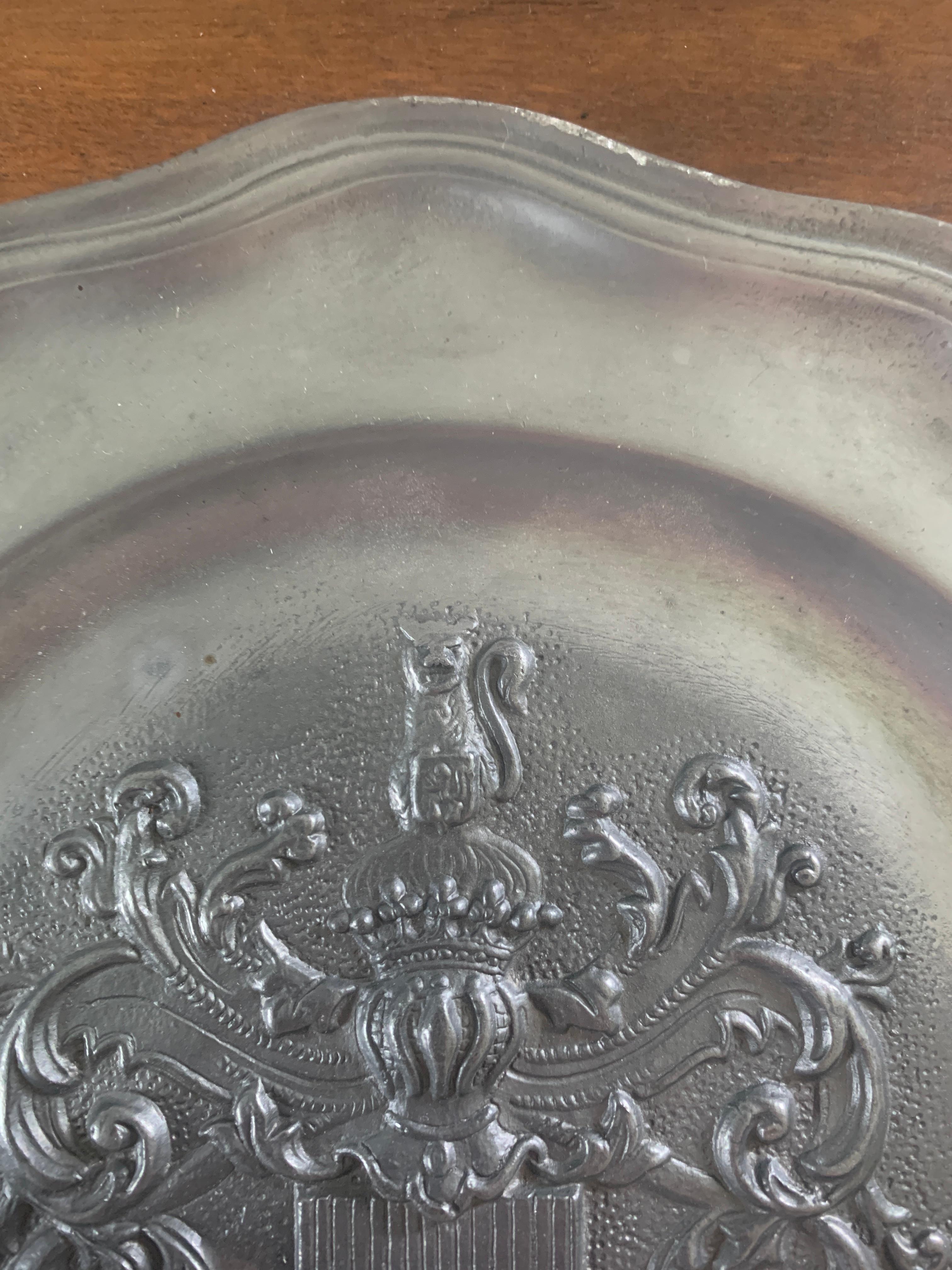 Rustic Vintage French Pewter Wall Plate with Coat of Arms For Sale