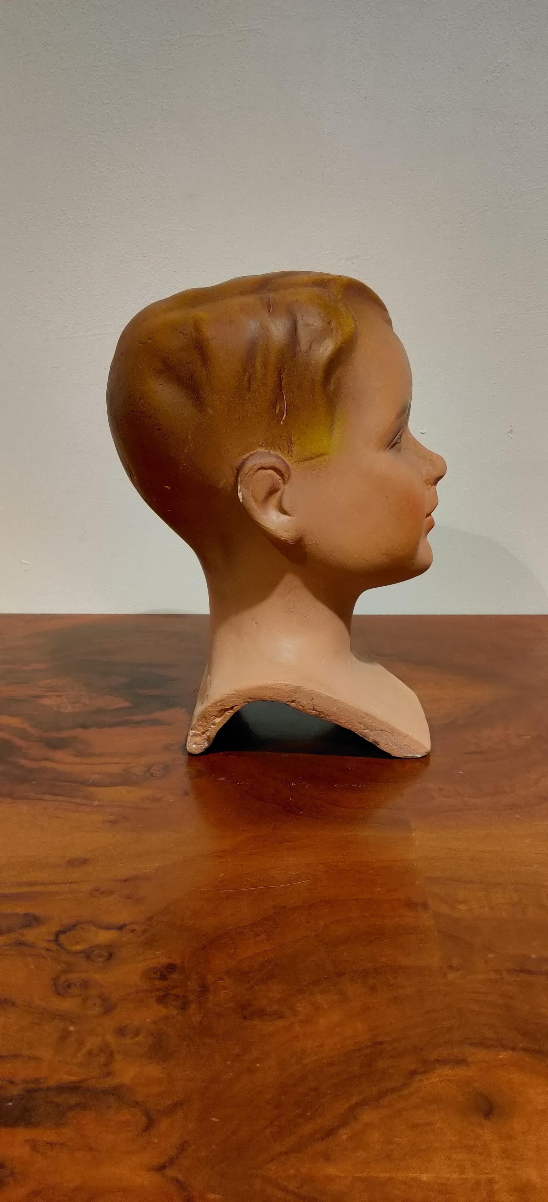 Vintage French Plaster Child Mannequin Head In Good Condition In HEVERLEE, BE