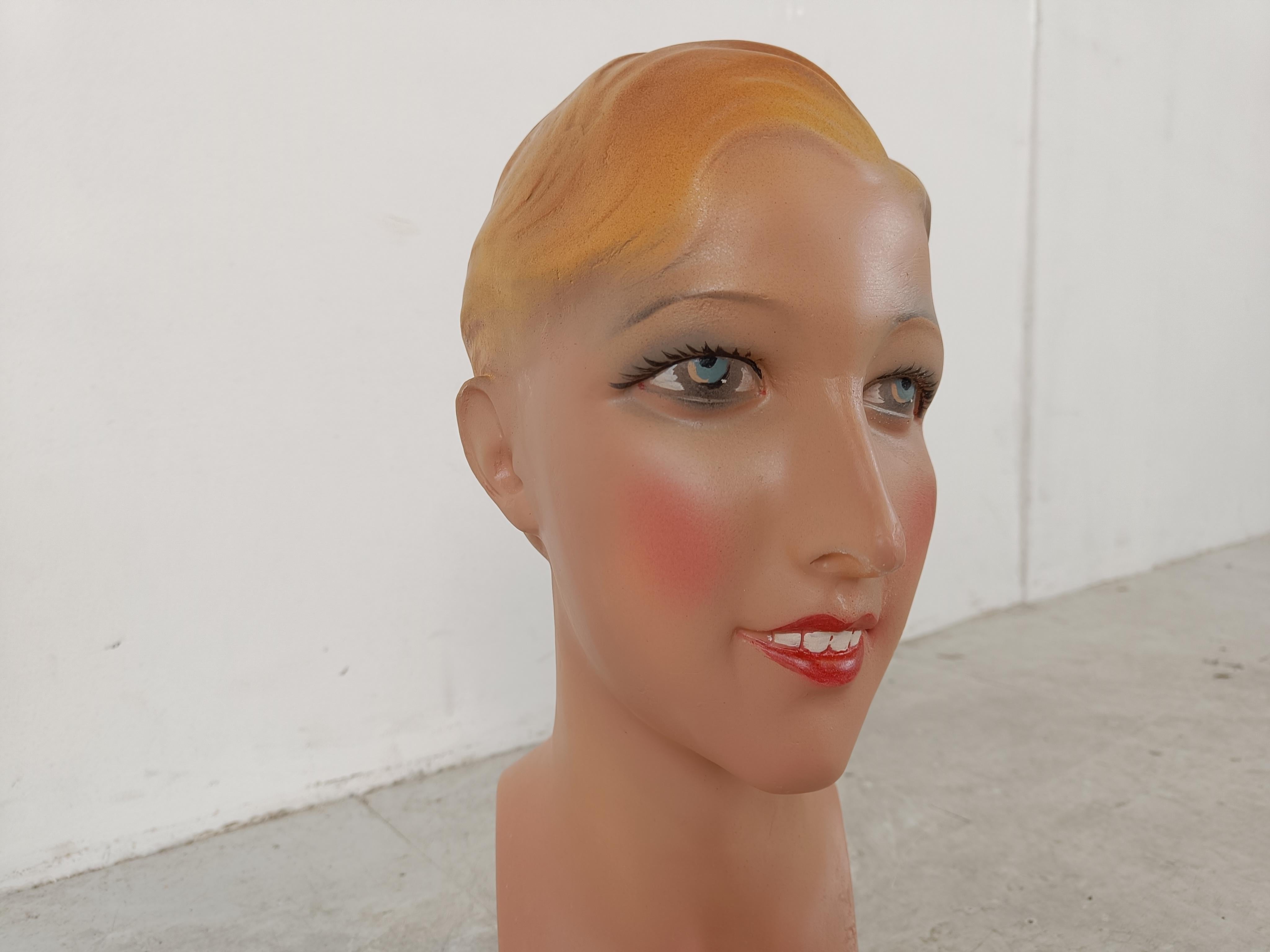 Beautiful male mannequin head made from plaster. 

Comes from a lot acquired from a clothes shop that stopped activities.

Great decorative item to display glasses, hats.

France - 1960s

Height: 42cm/16.53