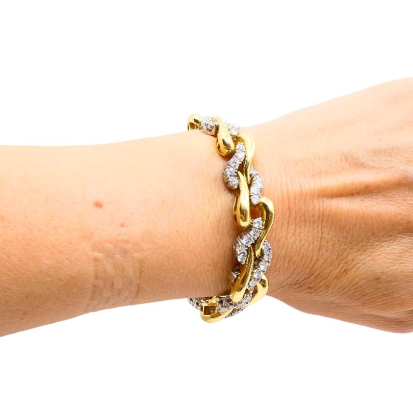 Taille ronde Bracelet français vintage en platine et or 18 carats avec diamants en vente