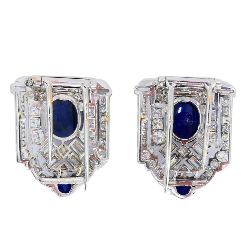 Vintage French Platinum Diamond Clips Carved Sapphire Estate Jewelry im Angebot 1