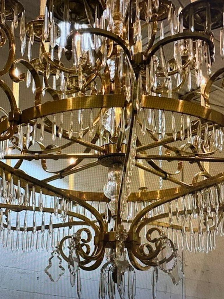 Vintage French Polished Chandelier In Good Condition For Sale In Dallas, TX