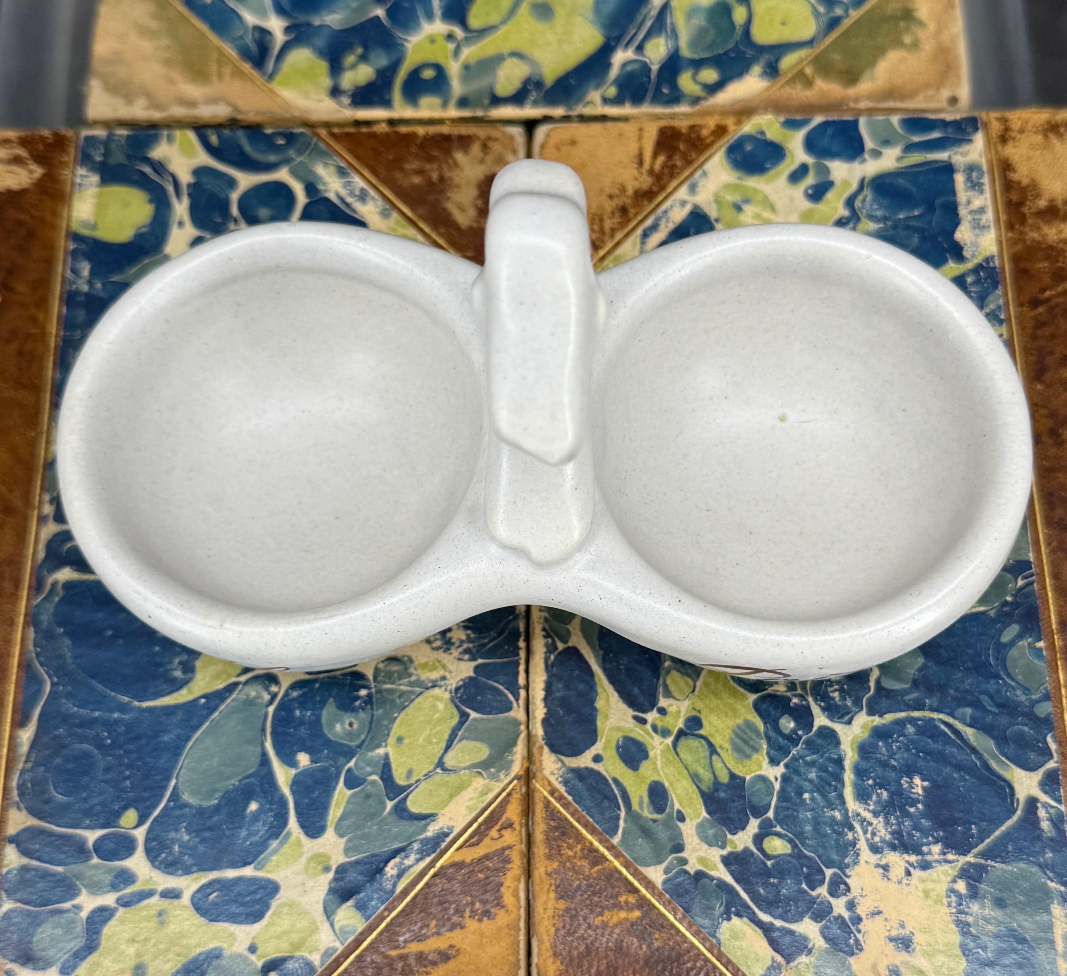 Porcellana francese d'epoca, doppio sale e pepe Sel Poivre in vendita 2