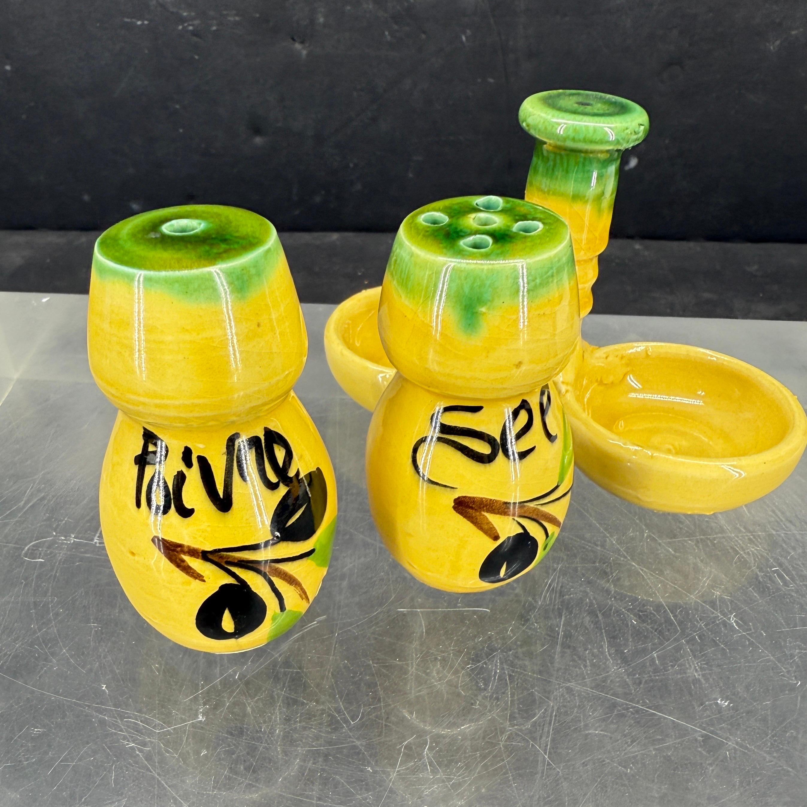 Francese Set di sale e pepe in porcellana francese d'epoca Cellar Sel Poivre in vendita