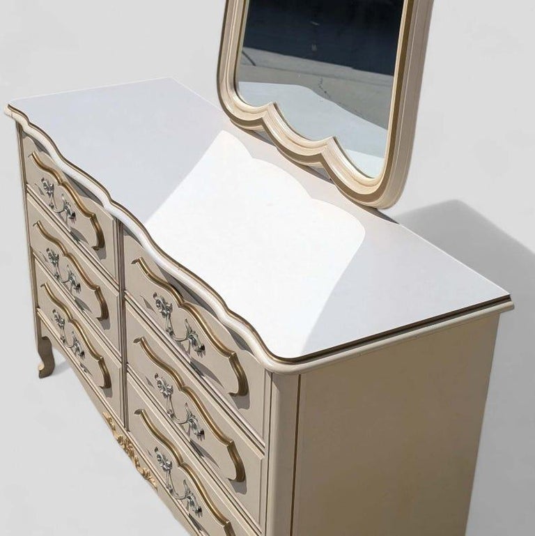 Vintage French Provincial Dresser c.1970s, Six Drawers, White, Laminate,  Bedroom For Sale at 1stDibs