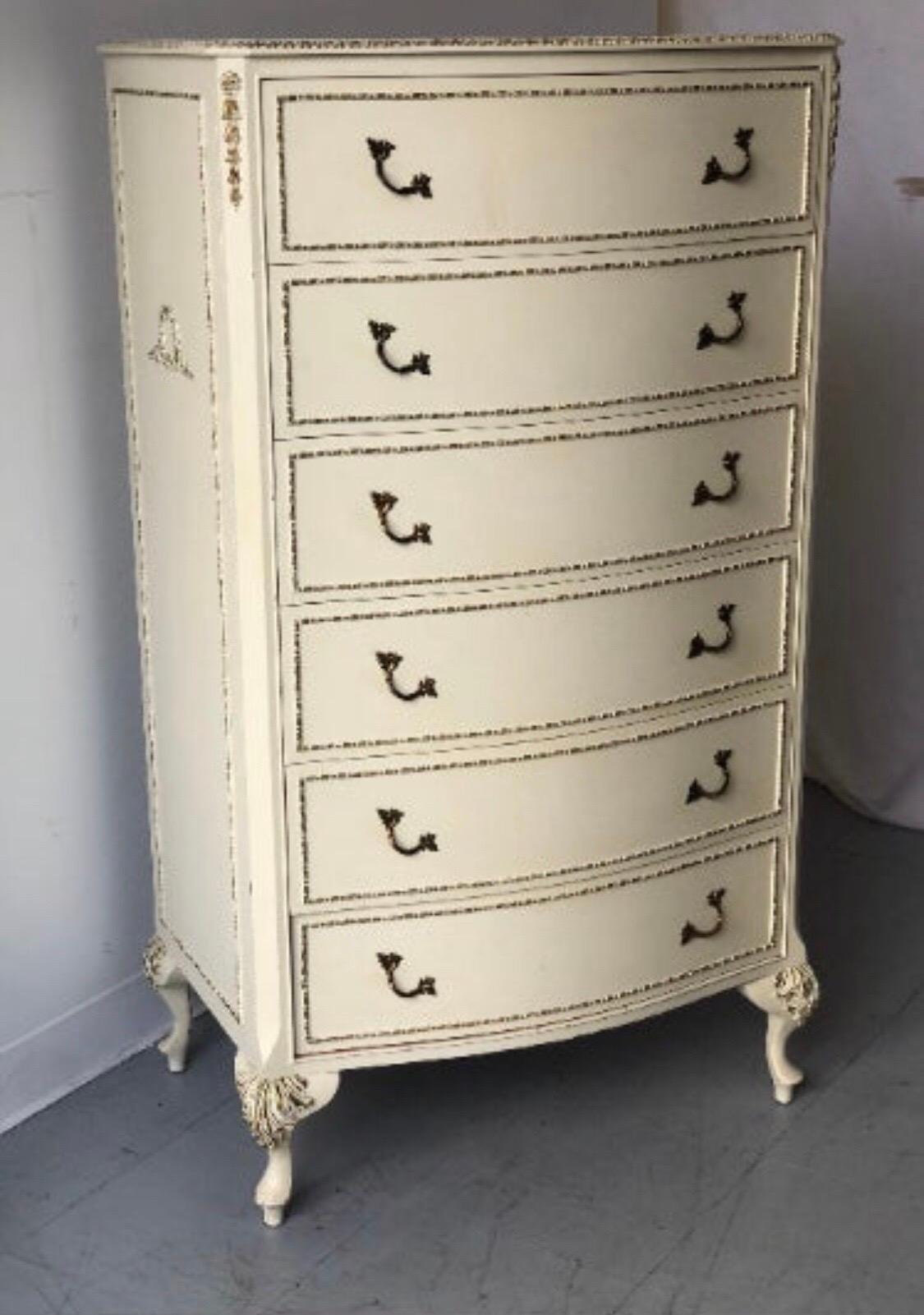Vintage French Provincial Highboy Dresser In Good Condition In Seattle, WA