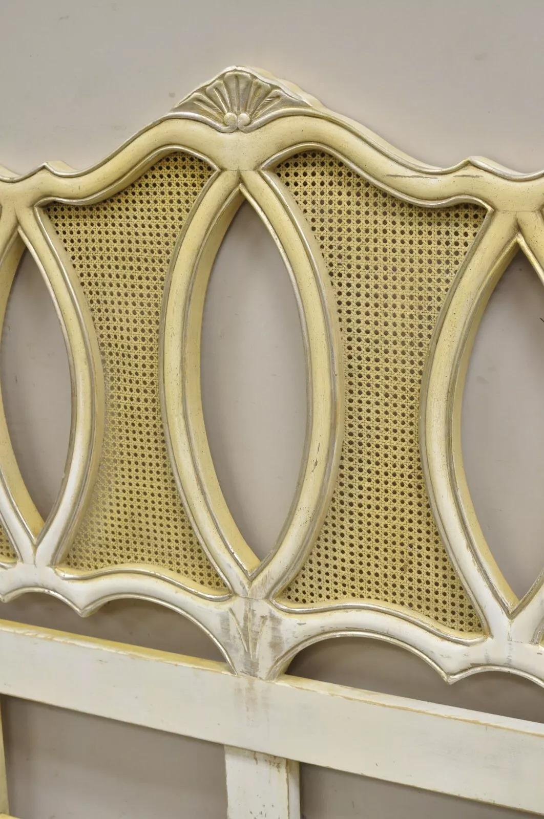 Cabecero Vintage French Provincial Hollywood Regency King Cane Pintado Crema en venta 2