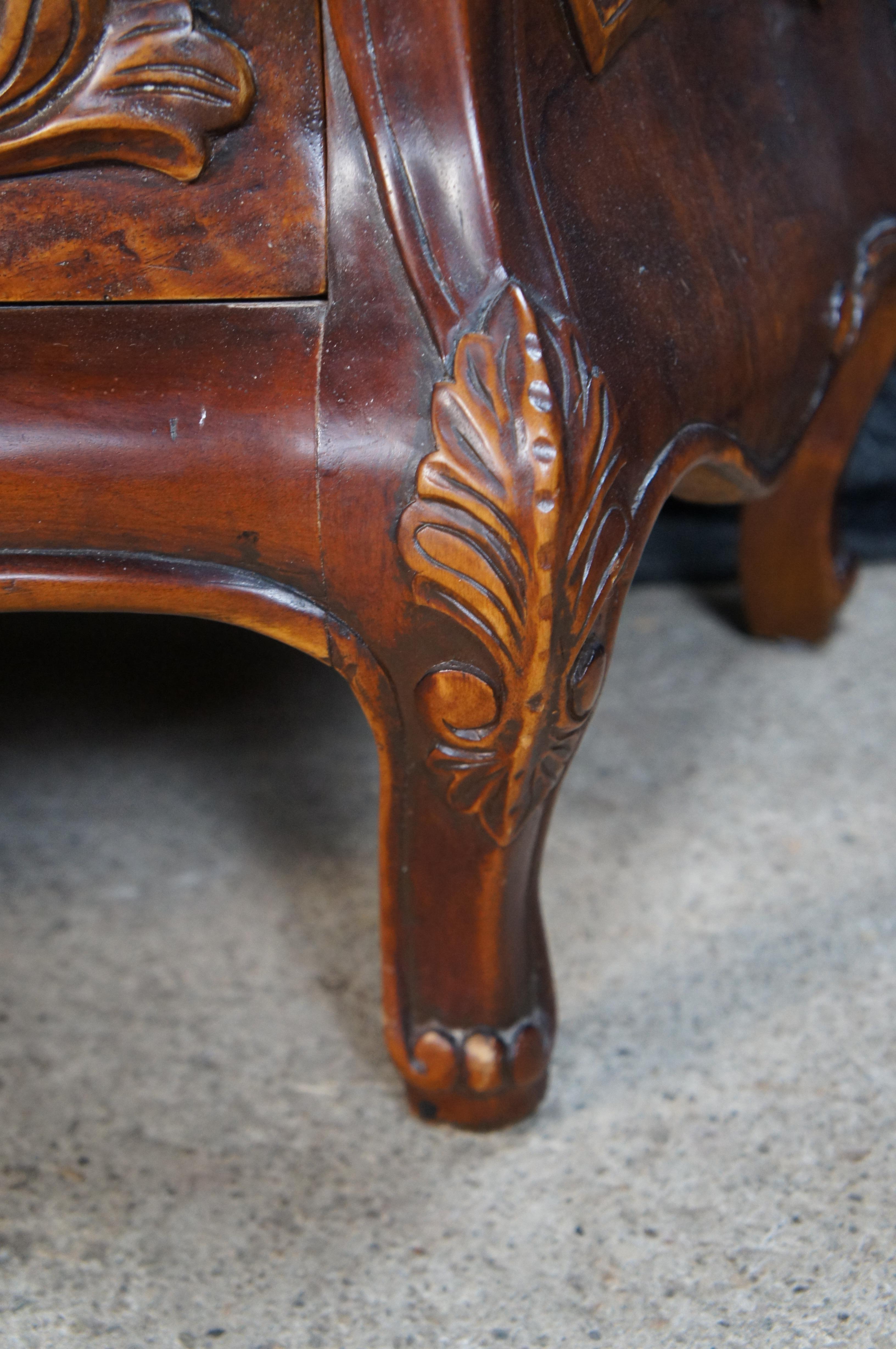 Vintage French Provincial Louis XV Carved Walnut Bombe Commode Chest For Sale 5