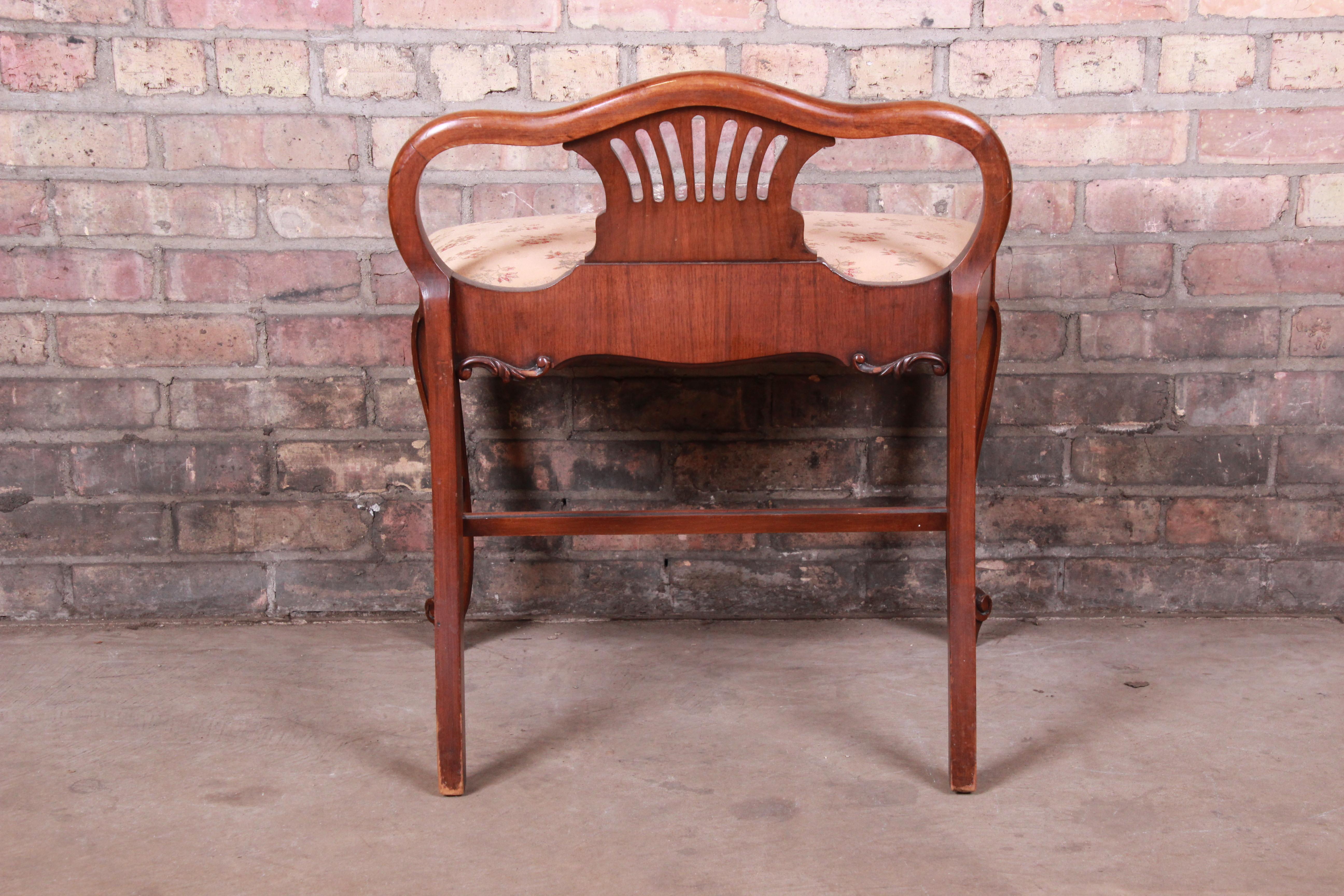 Vintage French Provincial Louis XV Mahogany Vanity Bench, circa 1940s 2