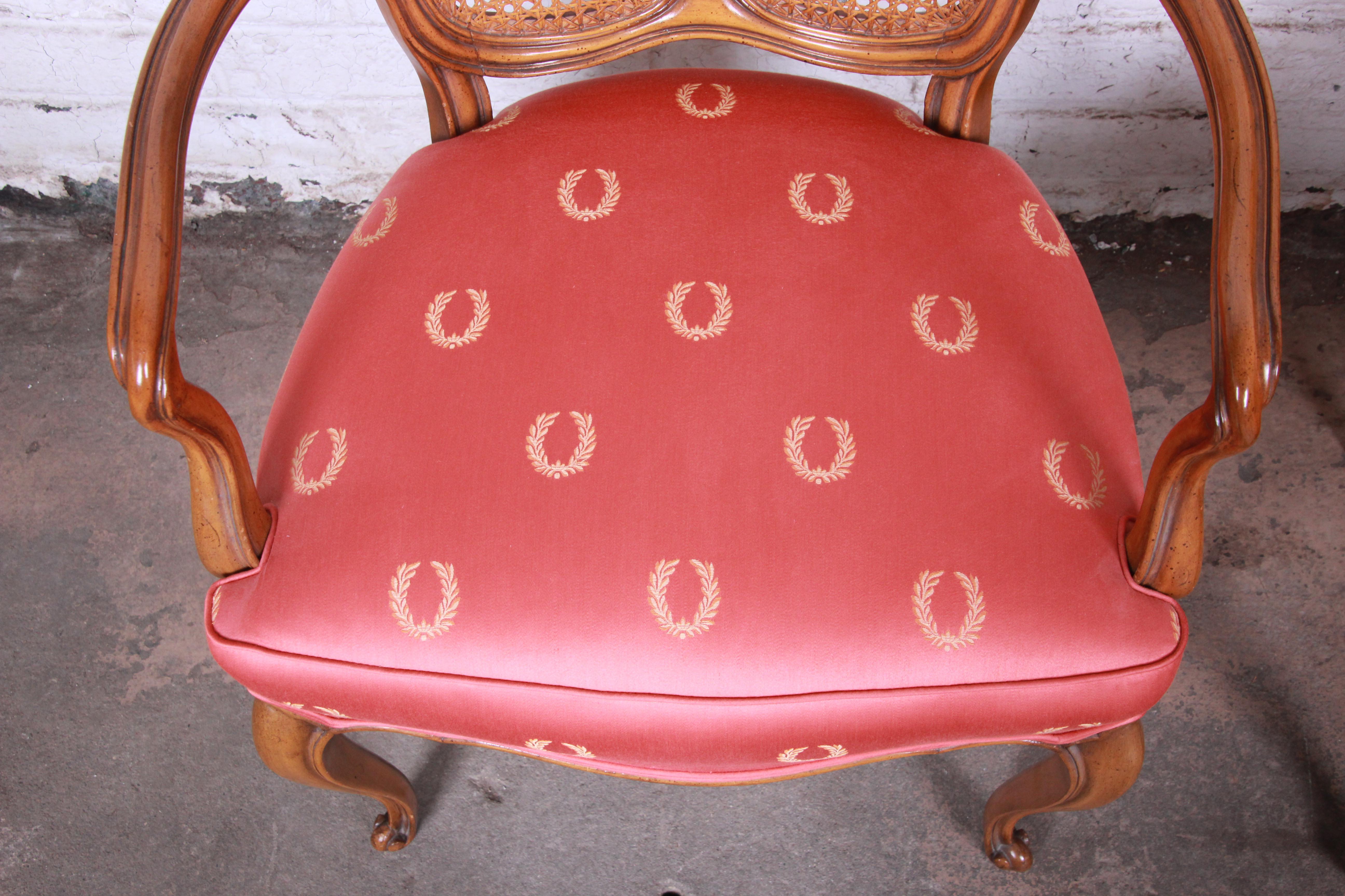Vintage French Provincial Louis XV Style Armchairs, Pair 1