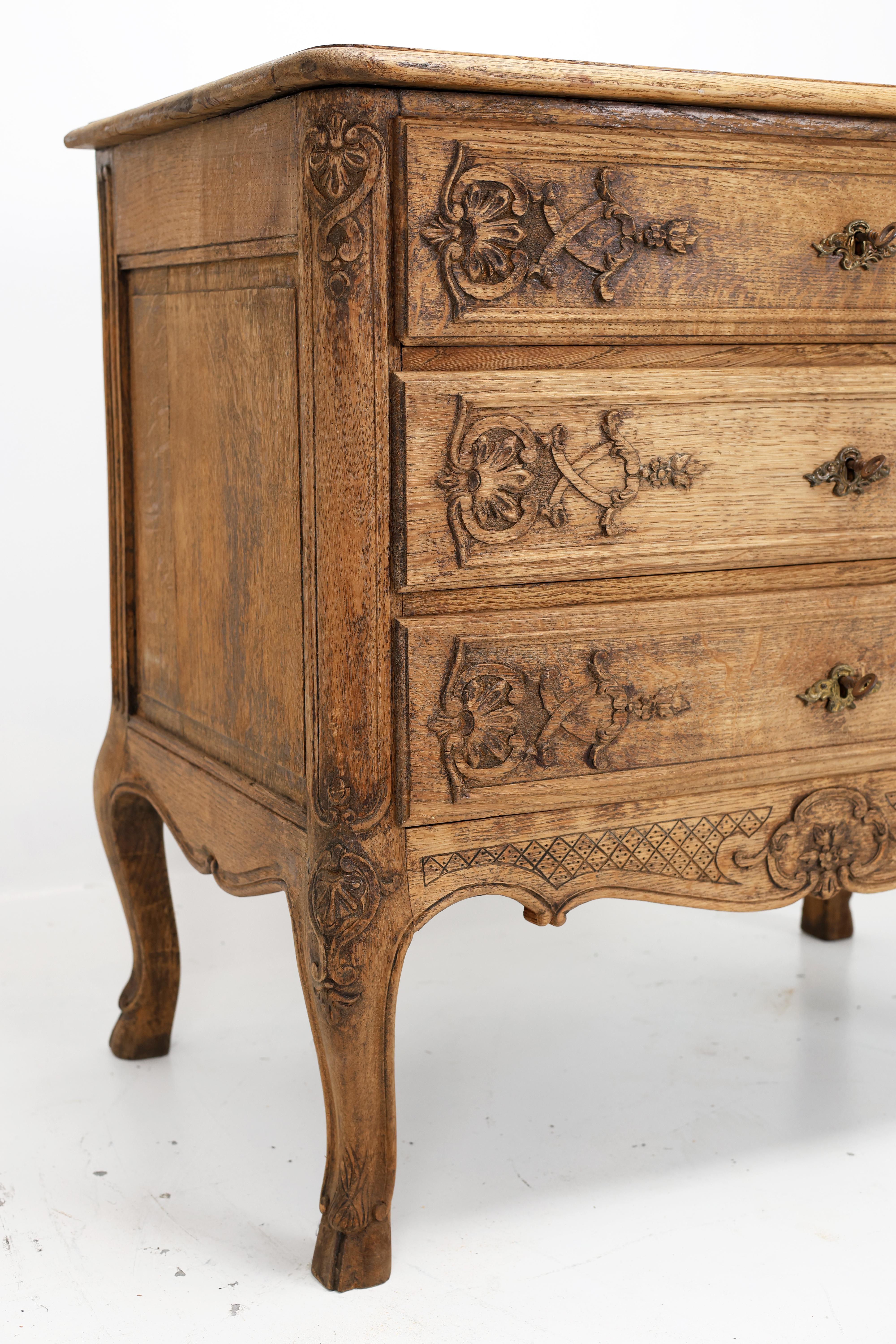 Late 19th Century Vintage French Provincial Louis XV Style Carved Chest of Drawers For Sale