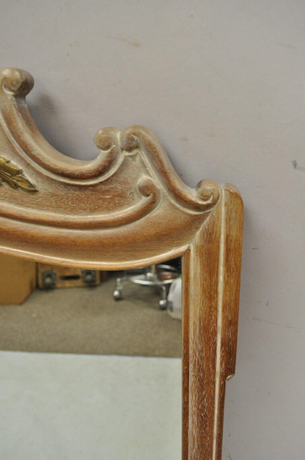 Specchio da parete con console in legno intagliato in stile Luigi XV in vendita 2