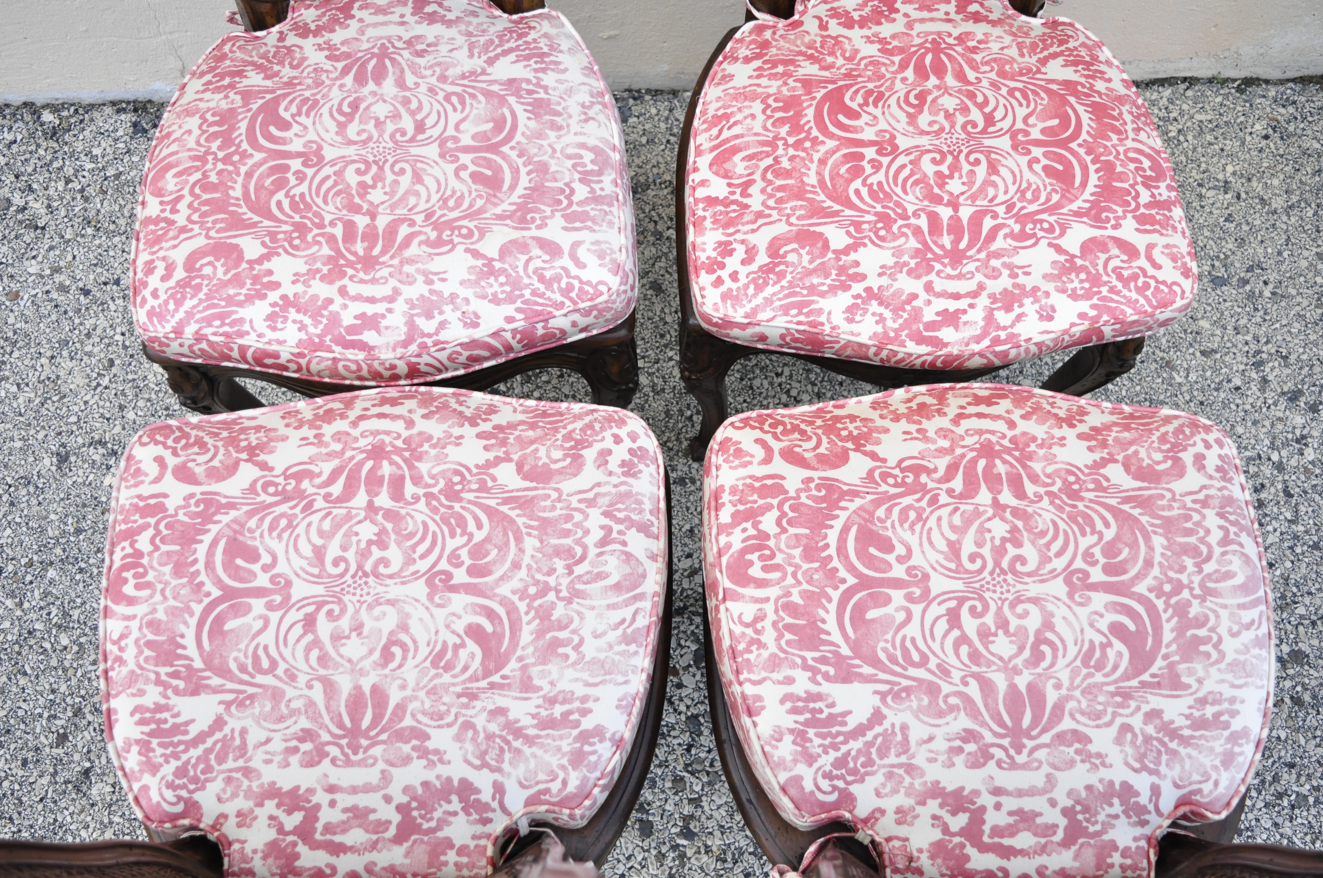 Canne Vieilles chaises de salle à manger provinciales françaises Louis XV en noyer et rotin, lot de 6 en vente