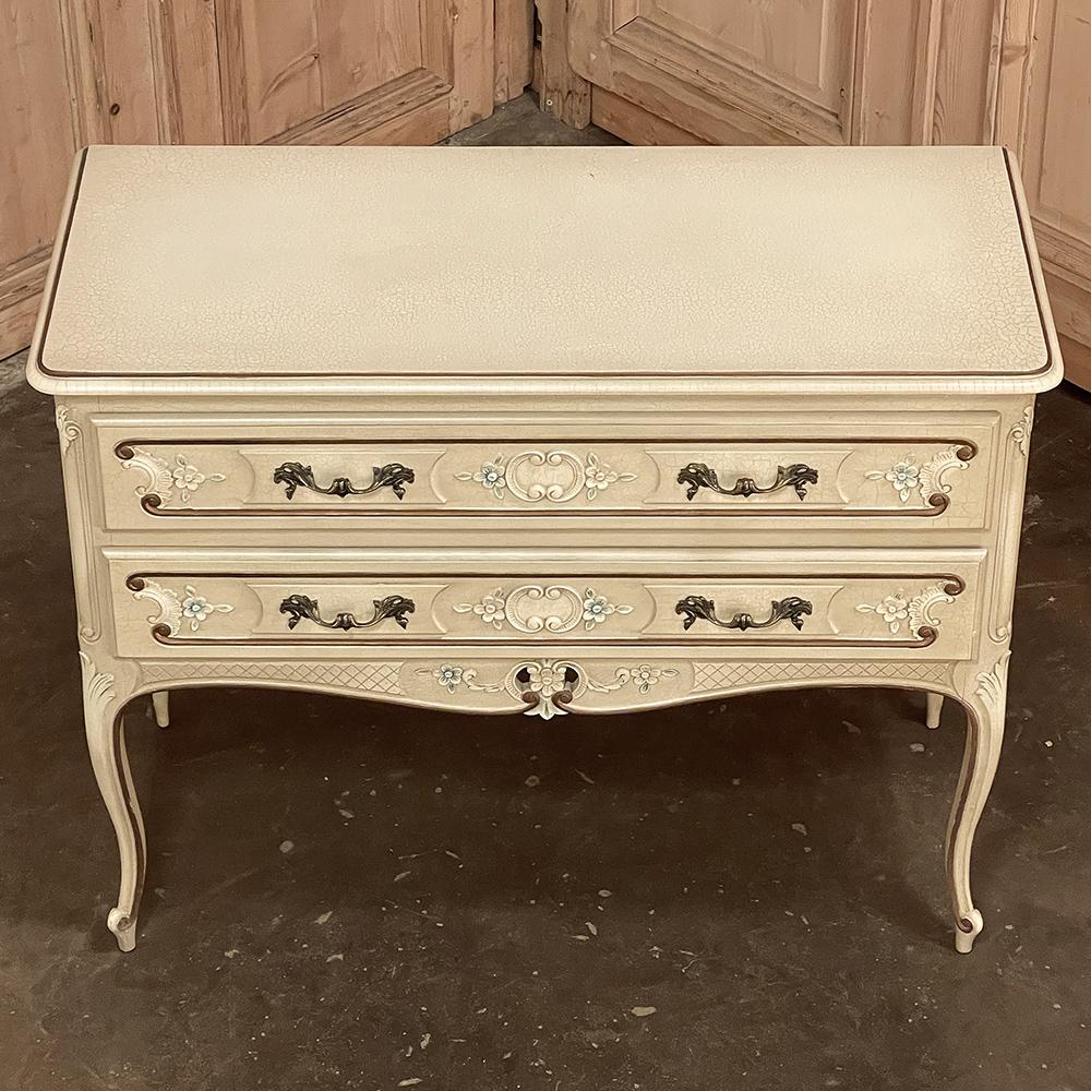 20th Century Vintage French Provincial Painted Commode For Sale