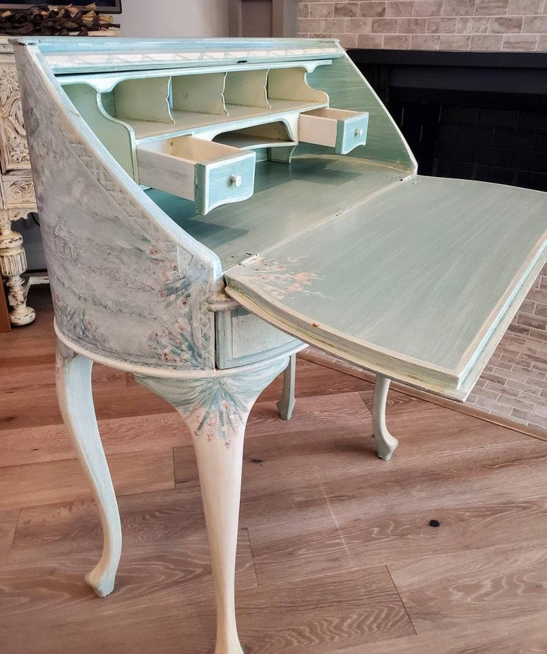 Hand-Painted Vintage French Provincial Petit-Bureau de Dame