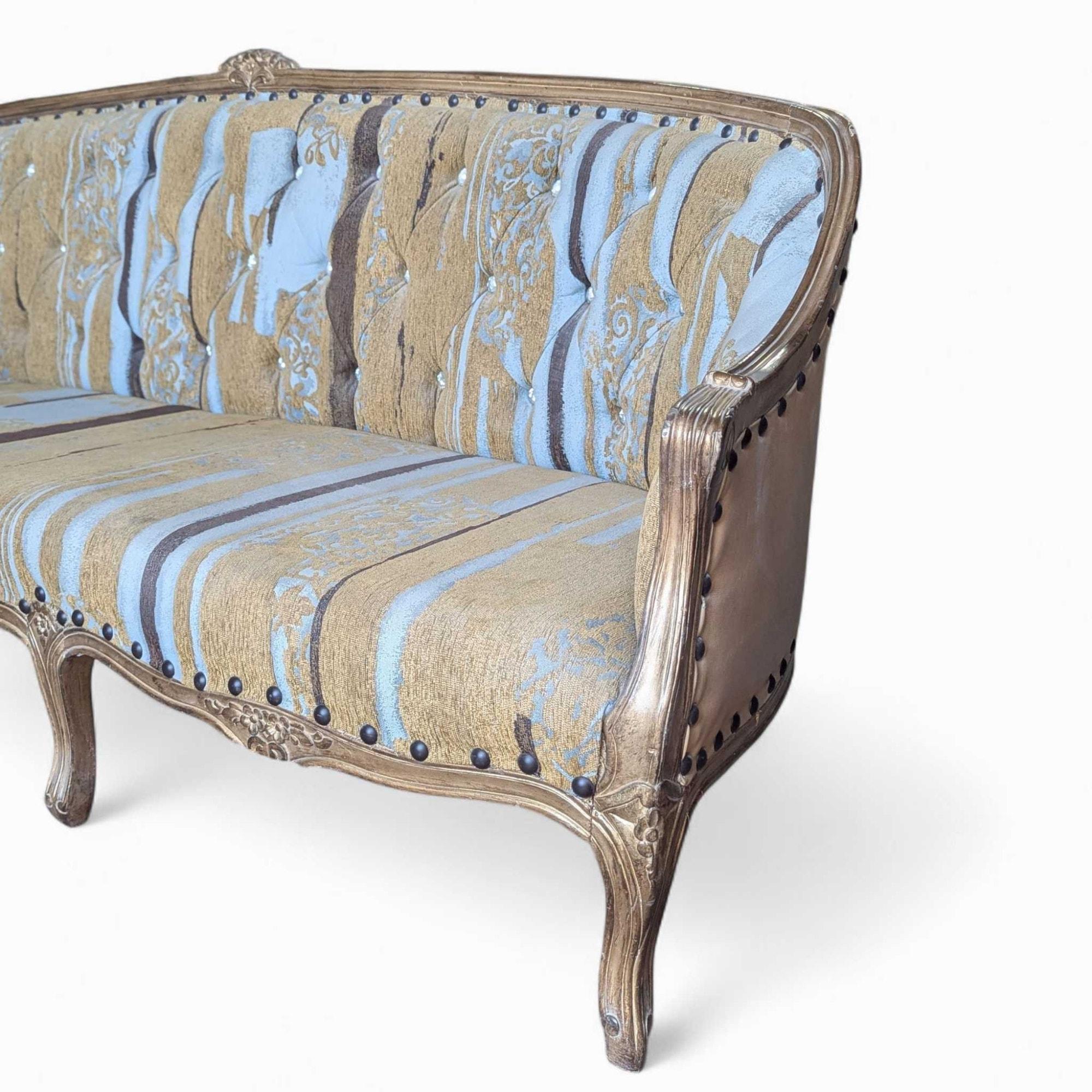 Vintage French Provincial Rococo Revival Settee, Circa 1950s, Tufted Back in vendita 12