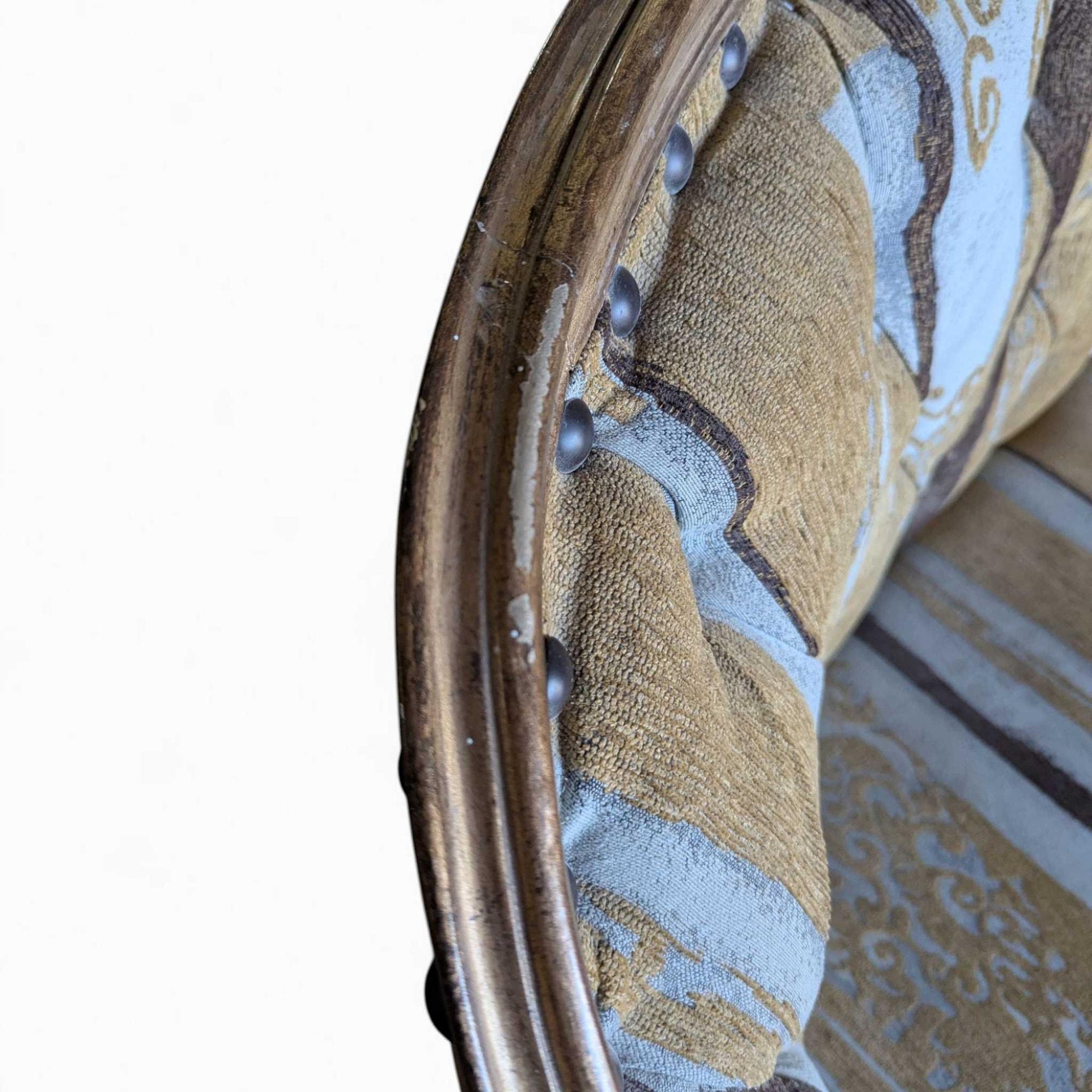 Tessuto Vintage French Provincial Rococo Revival Settee, Circa 1950s, Tufted Back in vendita