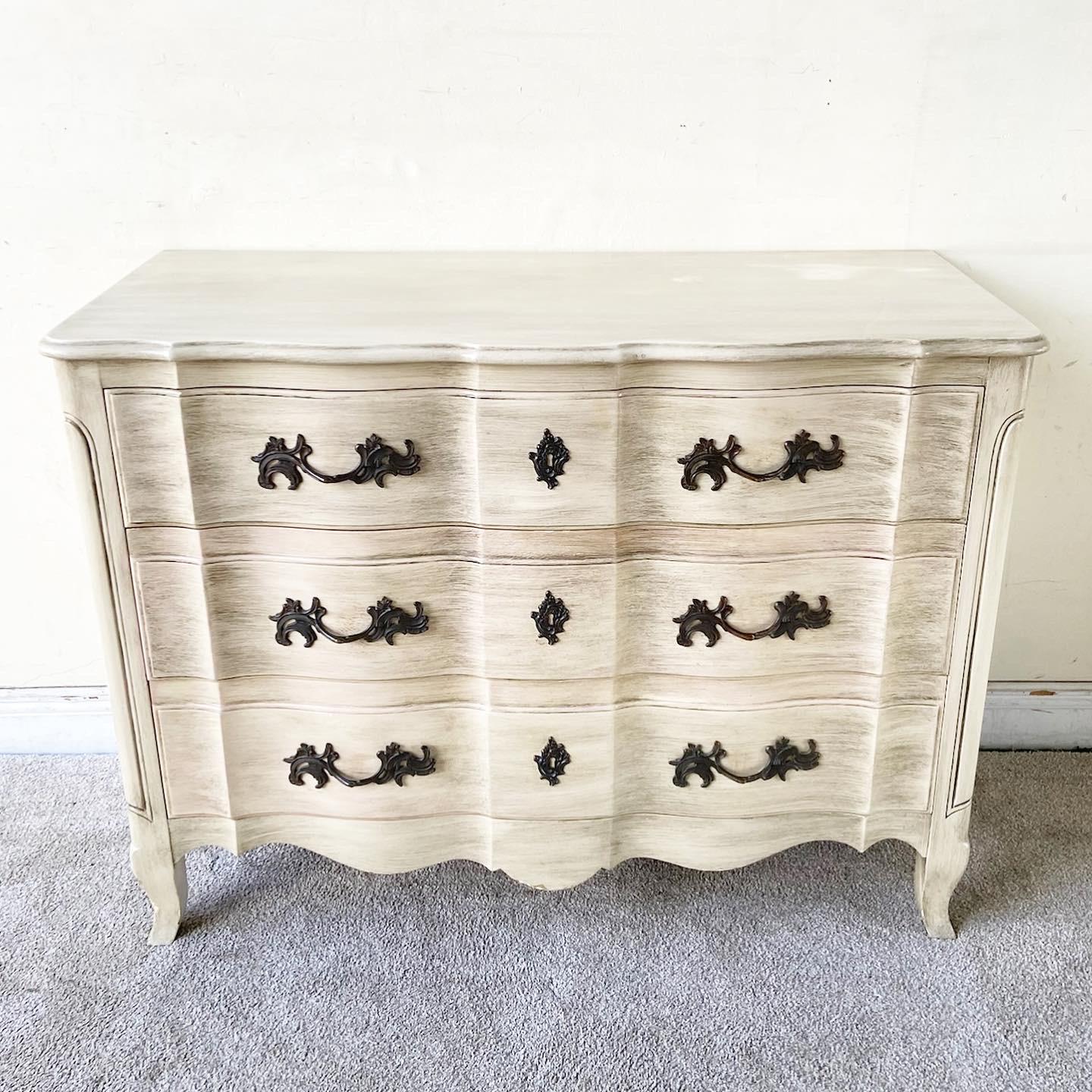 french provincial style dresser