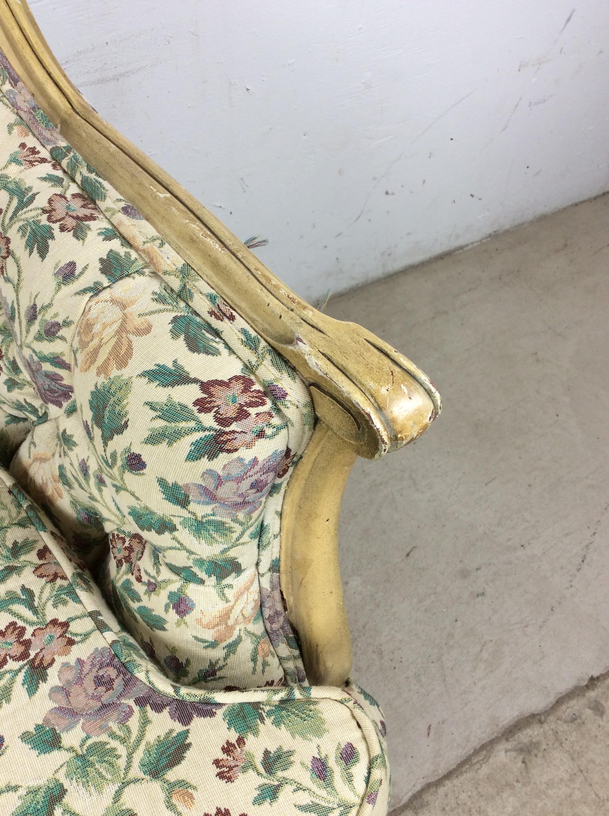 XX secolo Sedia Club in stile provinciale francese vintage con schienale imbottito in vendita