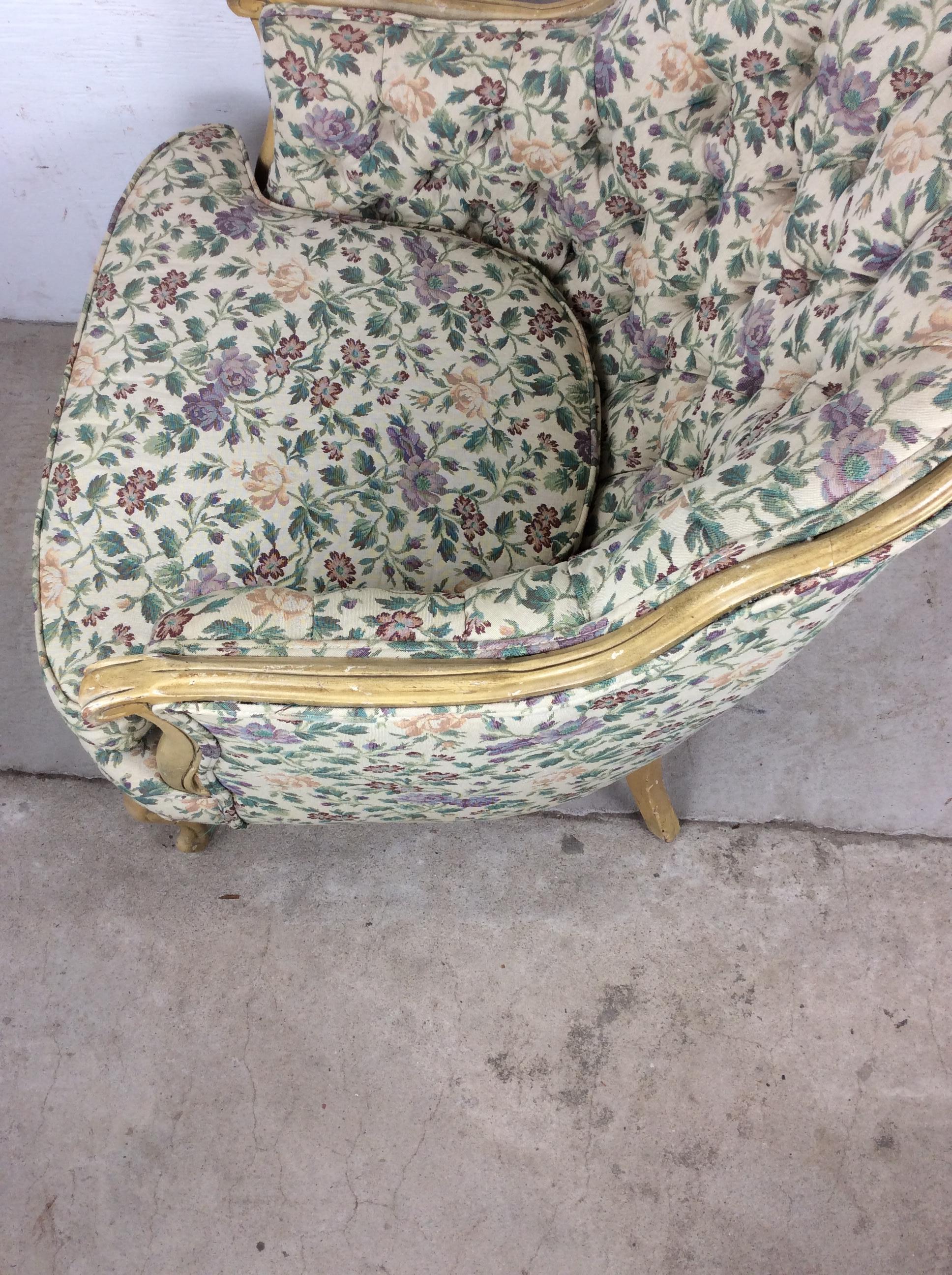 Sedia Club in stile provinciale francese vintage con schienale imbottito in vendita 2