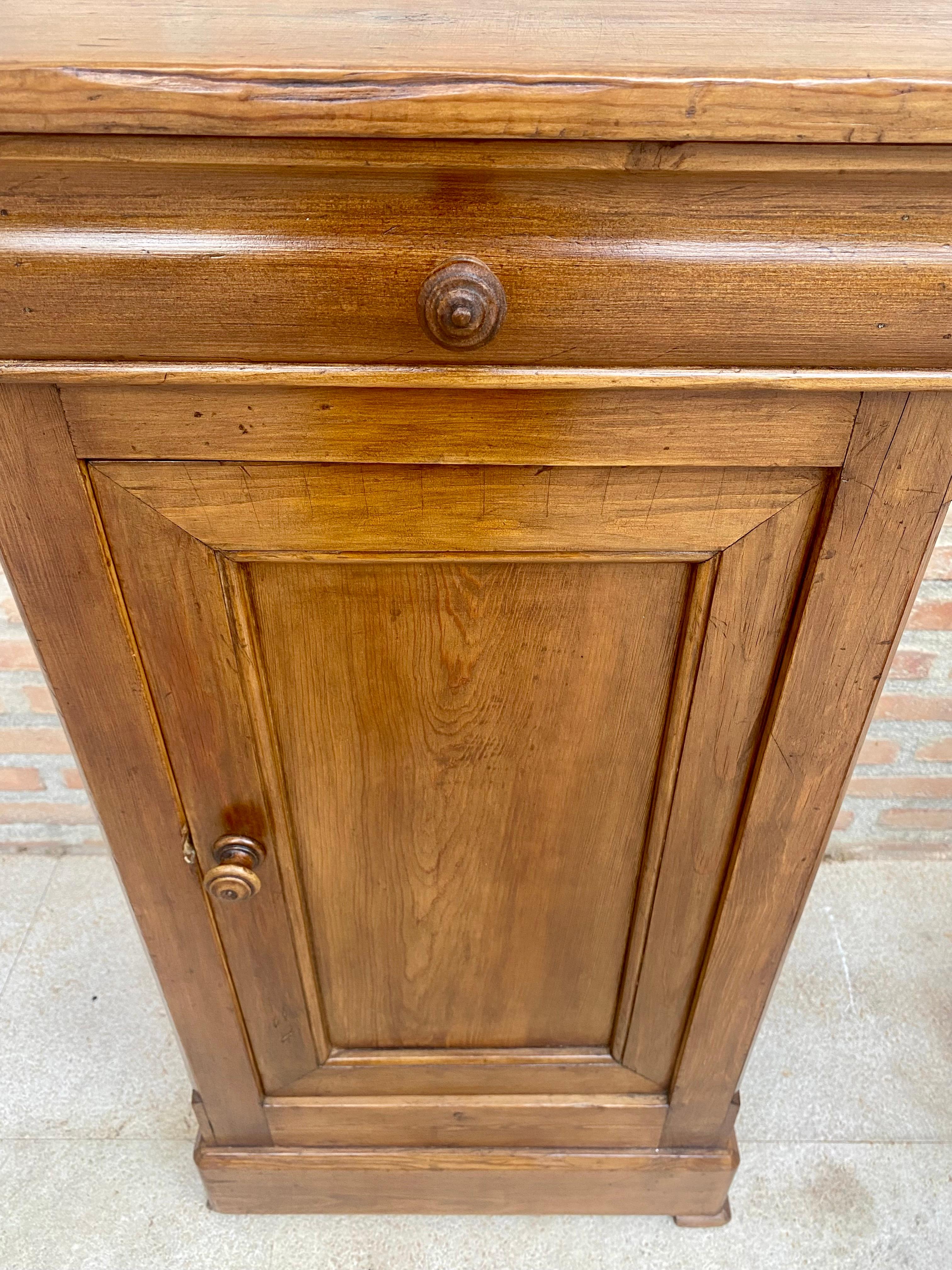 Vintage French Provincial Walnut Nightstands, 1920, Set of 2 For Sale 13