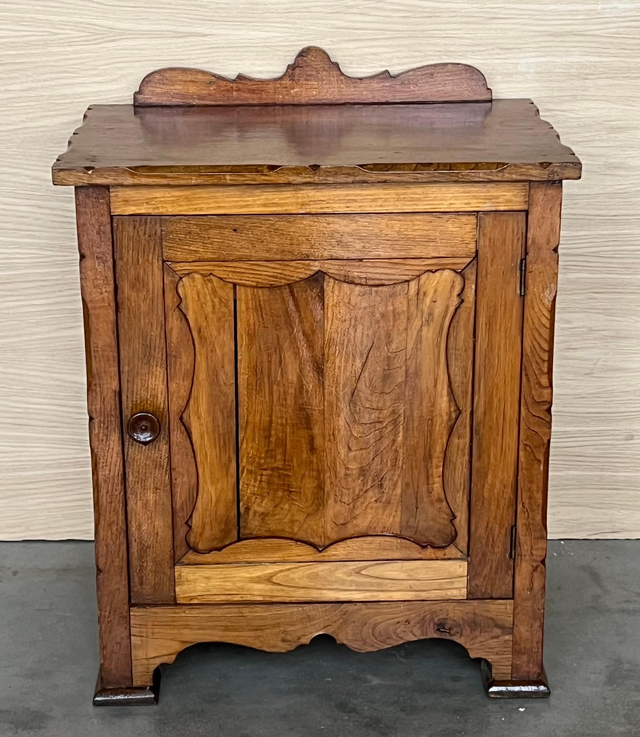 Country Vintage French Provincial Walnut Nightstands, 1920, Set of 2 For Sale