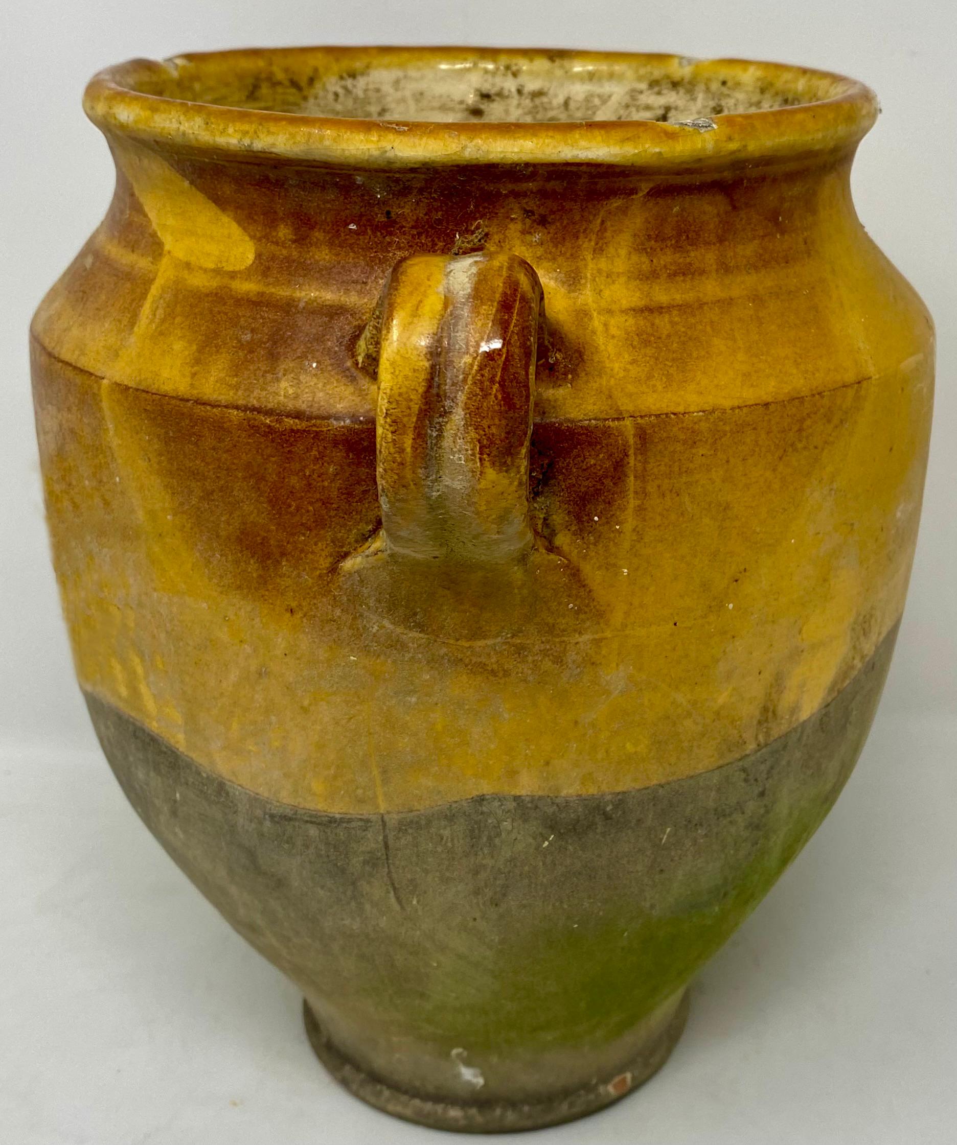 Vintage French Provincial Yellow Terracotta Glazed Confit Pottery Jar w/ Handles In Good Condition For Sale In New Orleans, LA