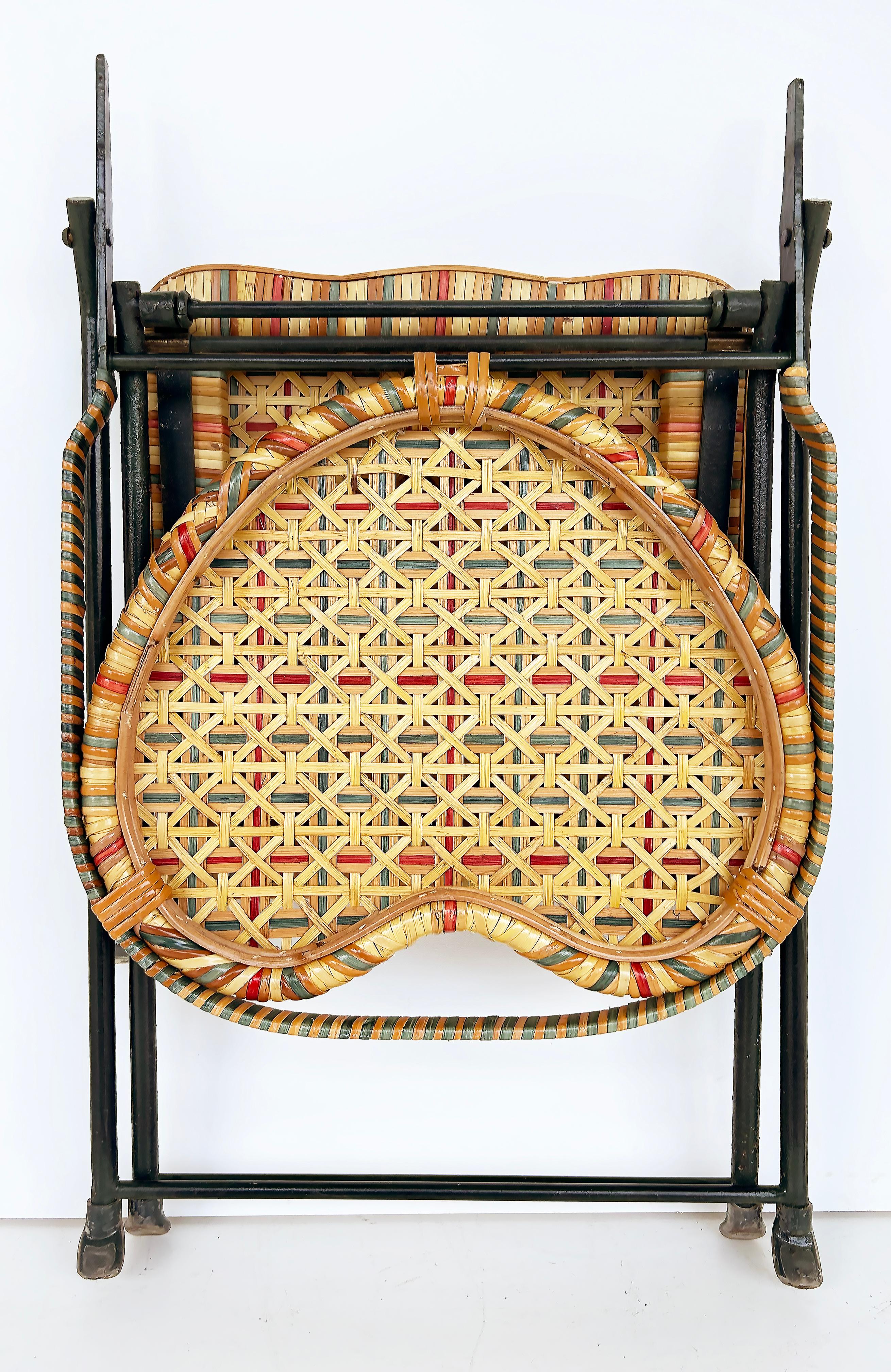 Chaises pliantes françaises en rotin et fer forgé par Un Jardin... En plus (4) 6