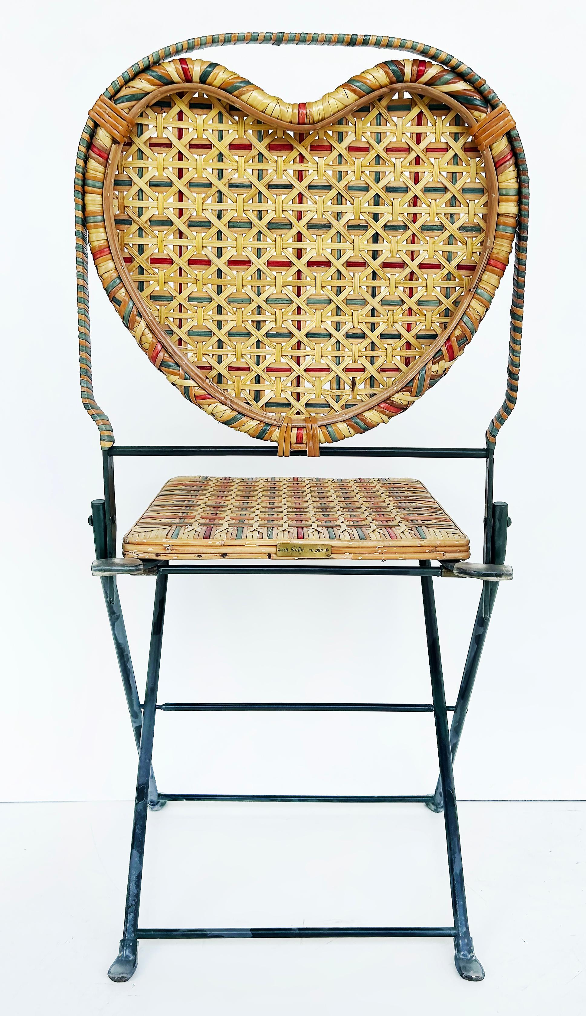 Chaises pliantes françaises en rotin et fer forgé par Un Jardin... En plus (4) Bon état à Miami, FL