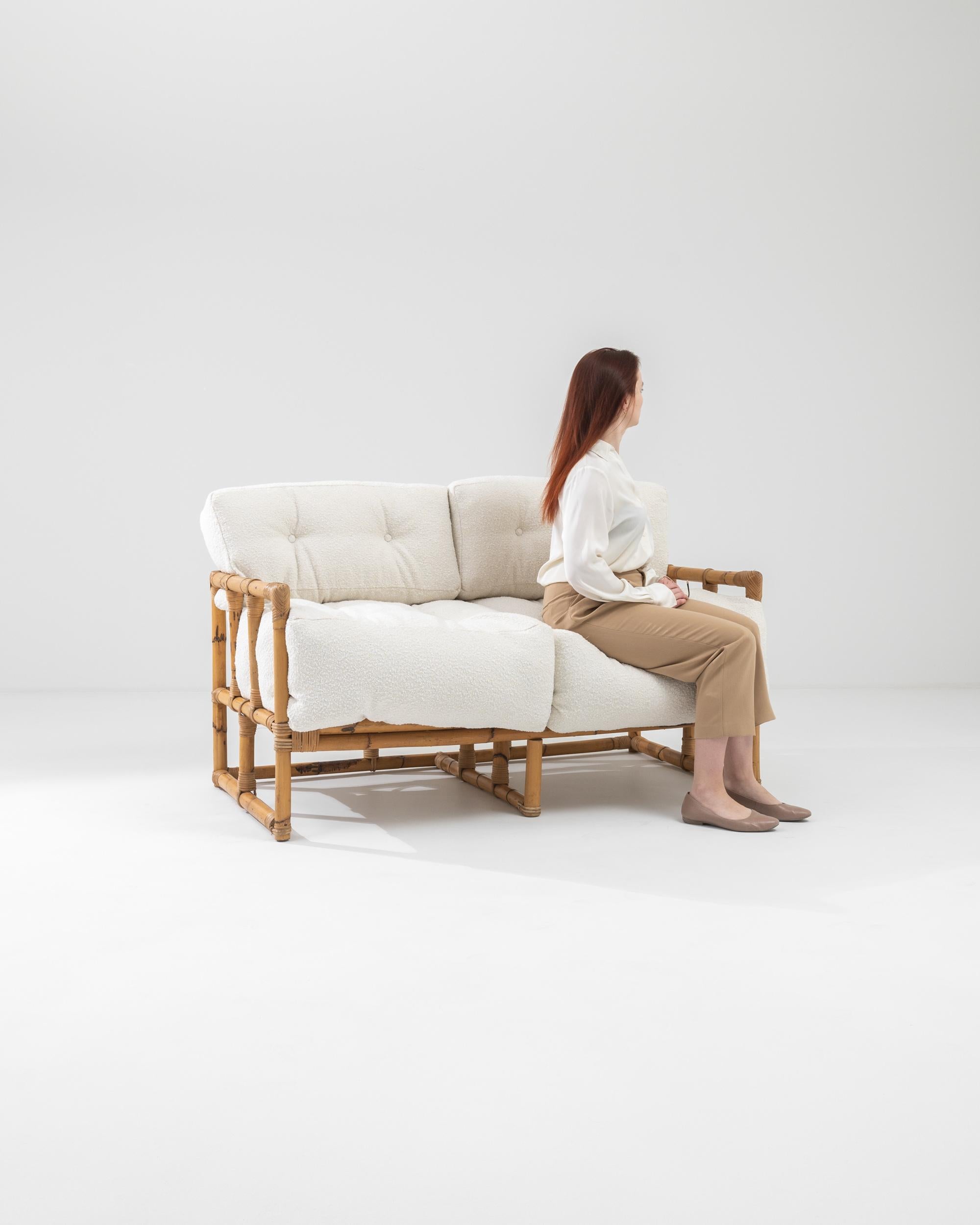 Divano francese vintage in rattan boucle In condizioni buone in vendita a High Point, NC