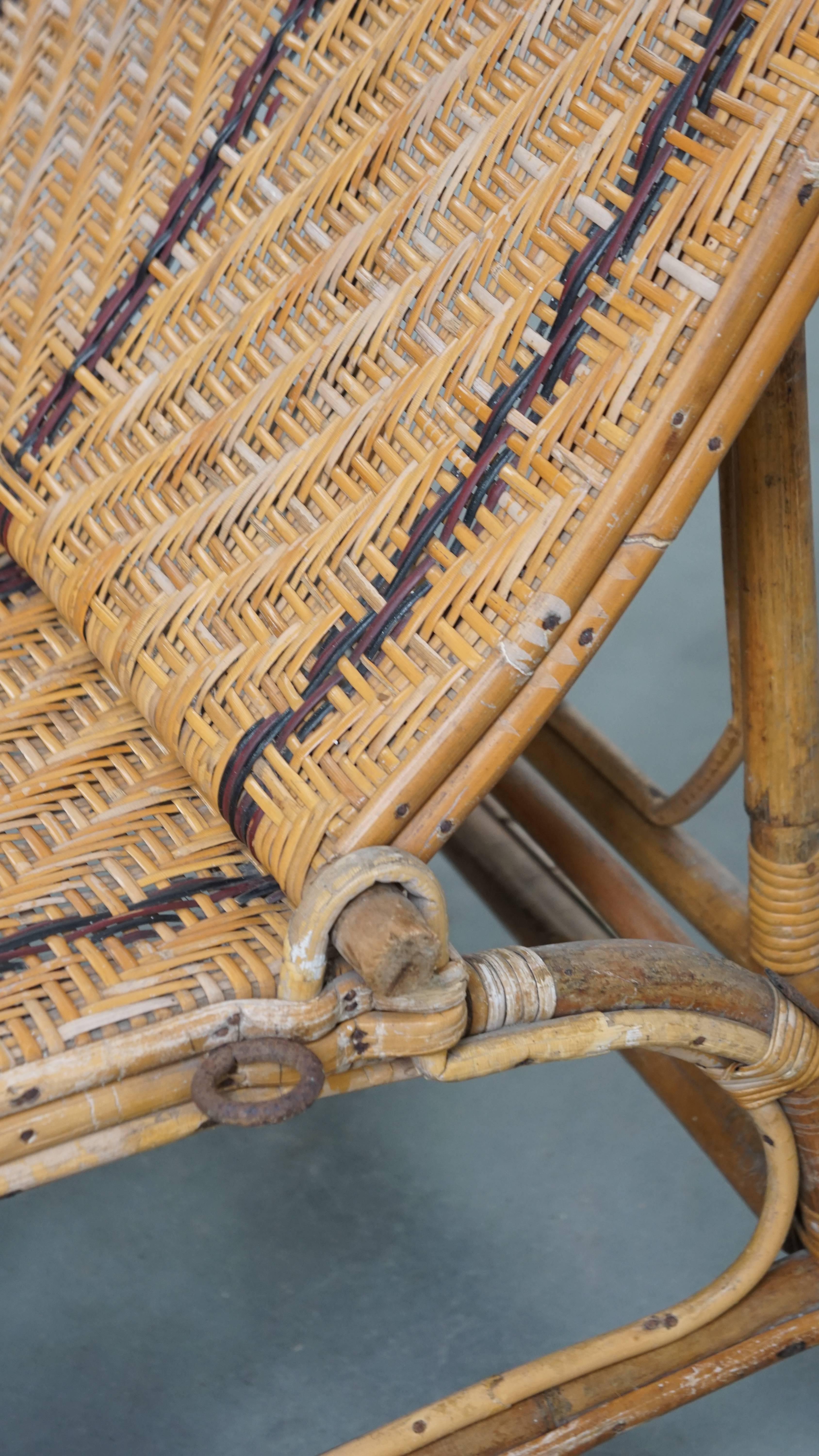 Sedia da salotto pieghevole in rattan francese vintage in vendita 7