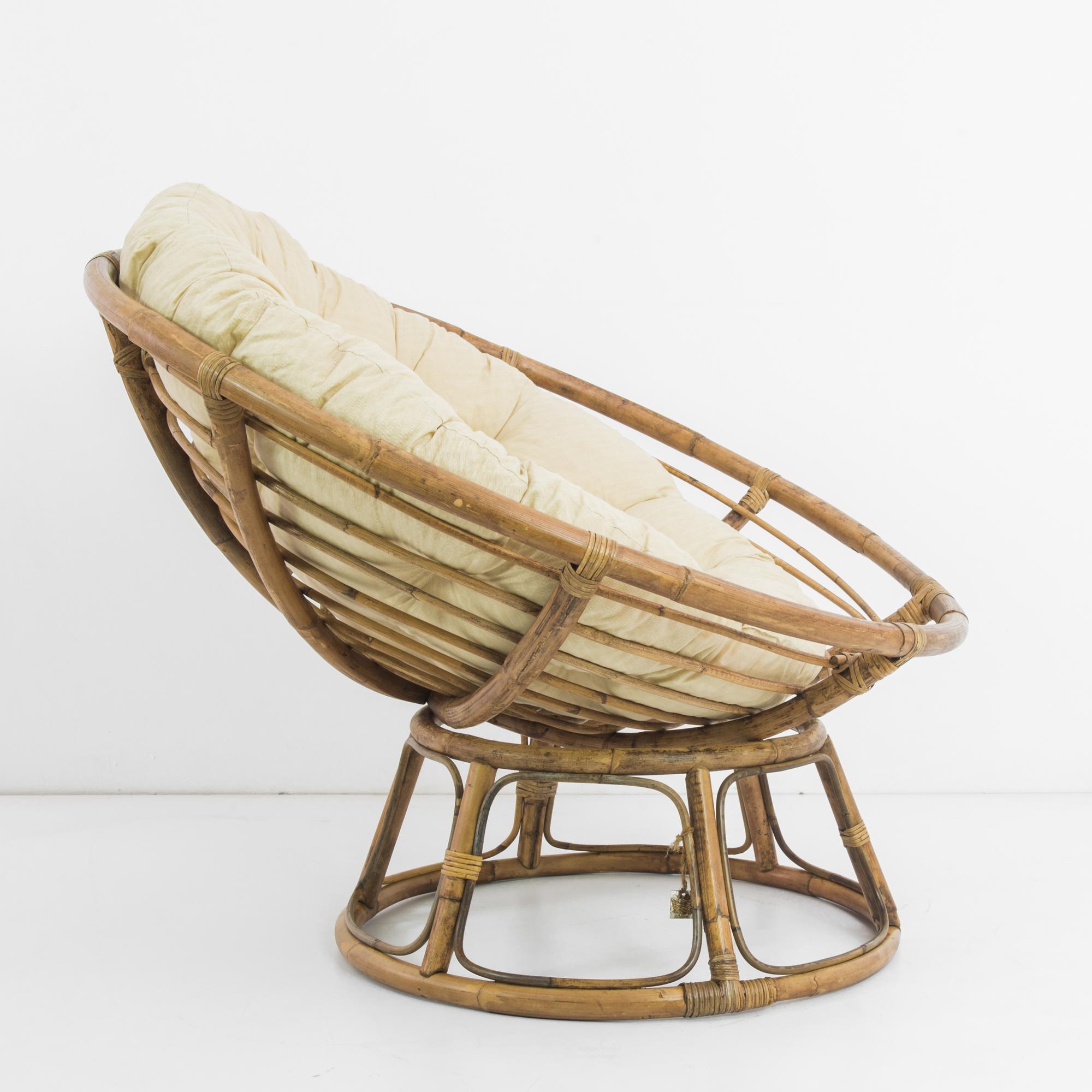 vintage papasan chair