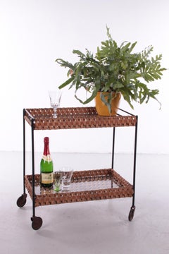 Französischer Rattan-Trolley mit Glastellern:: 1960