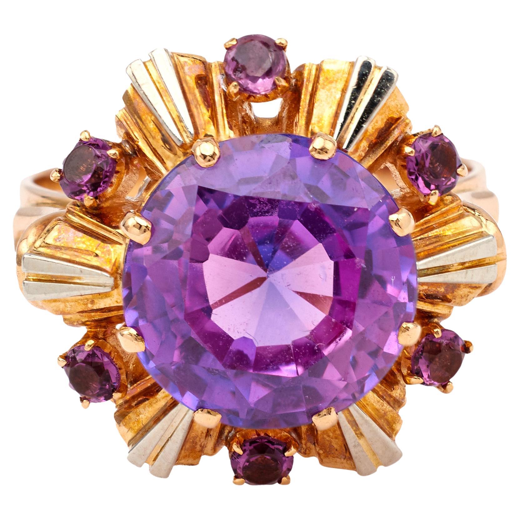 Vintage French Reddish Purple Synthetic Sapphire 18k Yellow Gold Cocktail Ring For Sale