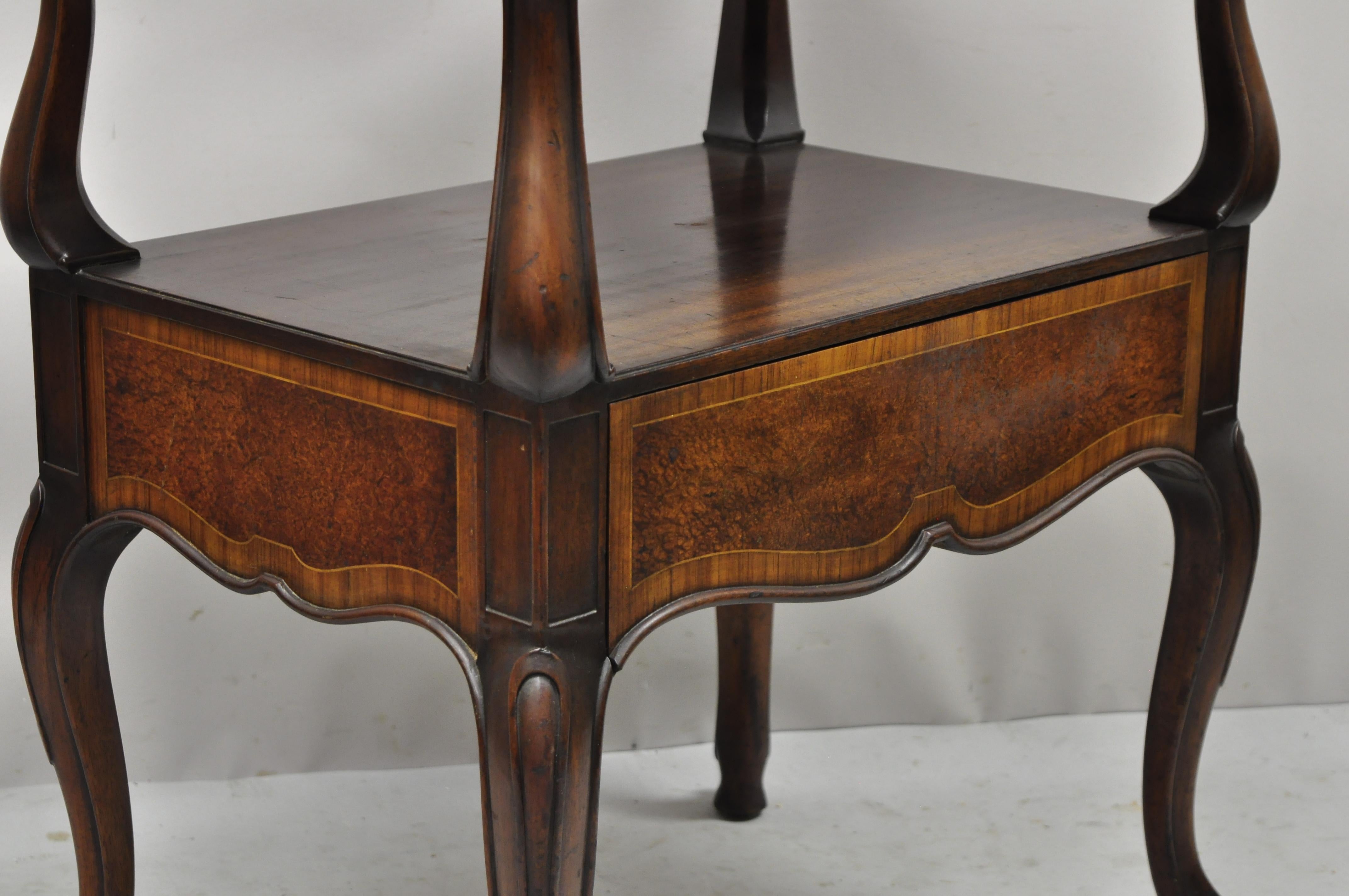 Vintage French Regency Banded Walnut One Drawer Lamp Table End Side Table In Good Condition In Philadelphia, PA