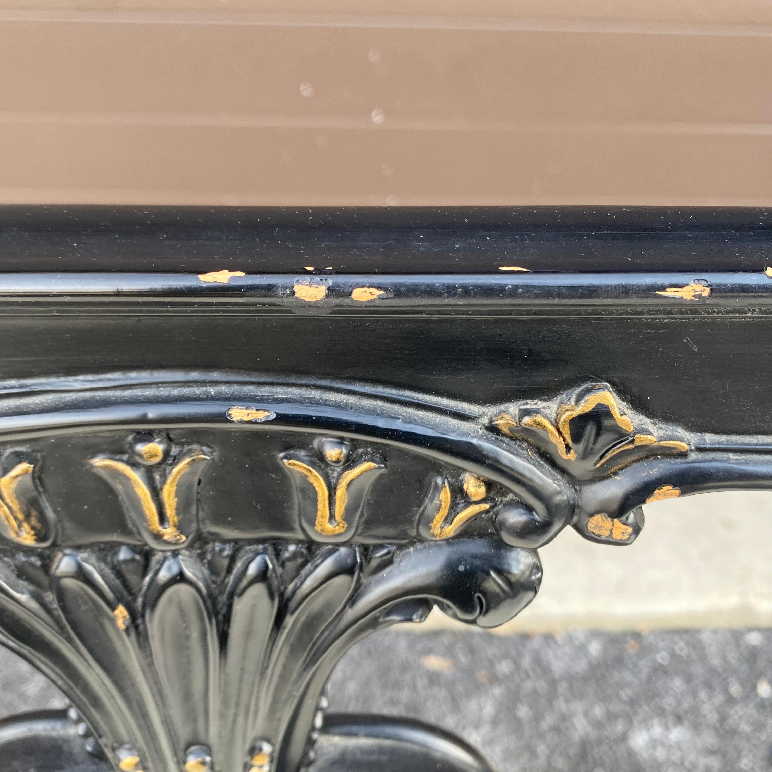 Banc vintage de style Régence française Louis XVI en bois ébénisé 3