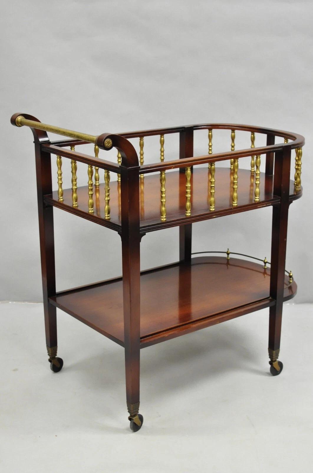 Vintage French Regency Mahogany 2 Tier Brass Gallery Rolling Bar Cart Server en venta 5