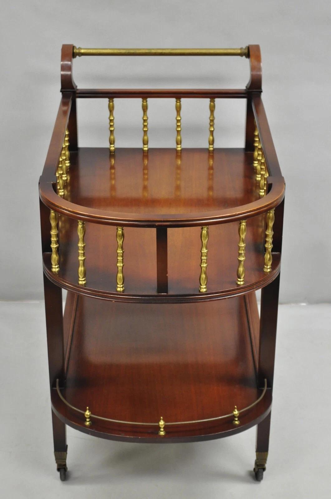 Vintage French Regency Mahogany 2 Tier Brass Gallery Rolling Bar Cart Server Desconocido en venta
