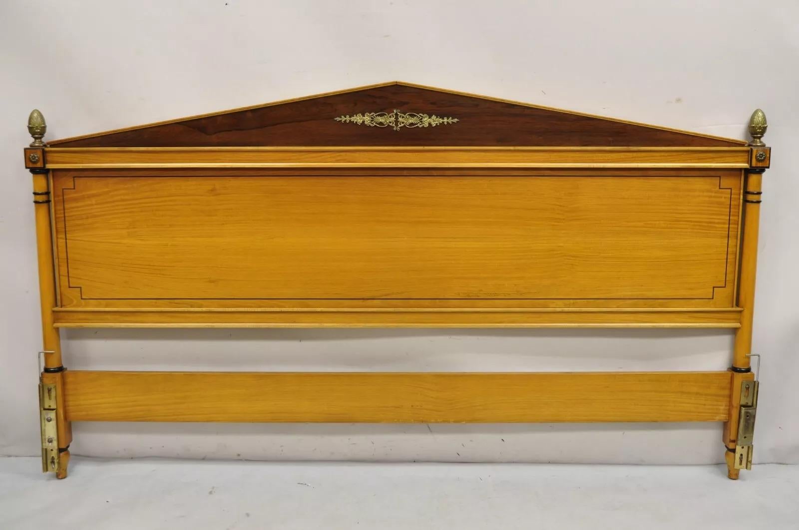 Tête de lit King Size de style Régence française néoclassique en bois de rose et citronnier en vente 3