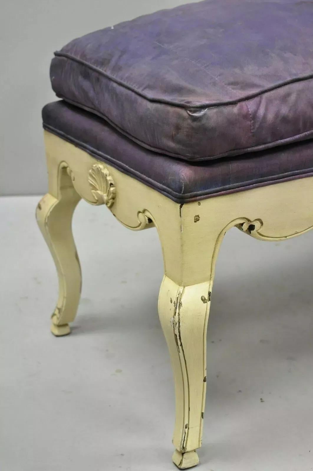 Banco de ventana tapizado Vintage French Regency Neoclassical Style Hoof Foot 62 Regencia